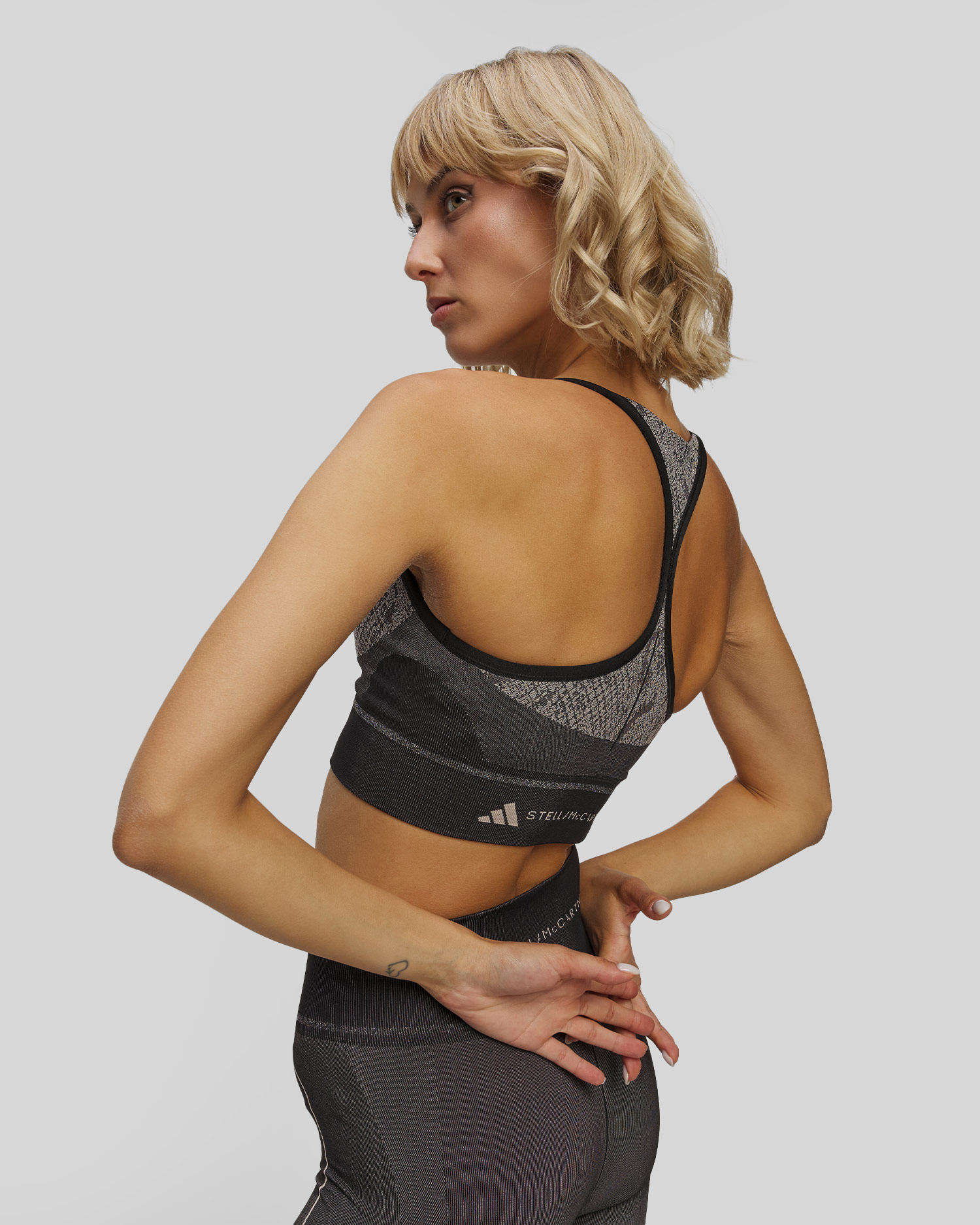 Černá sportovní podprsenka Adidas by Stella McCartney TrueStrength