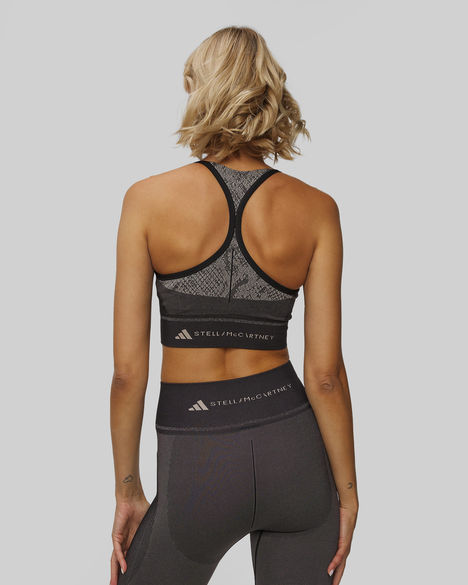 Sutien negru pentru femei Adidas by Stella McCartney TrueStrength