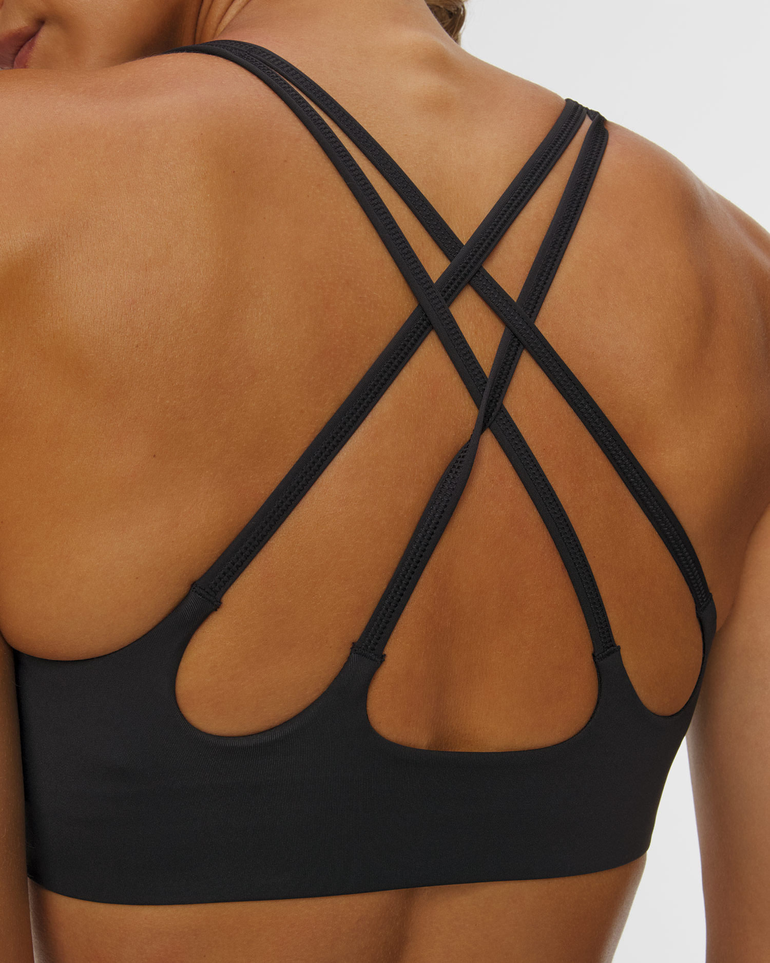 Soutien-gorge de sport pour femmes Adidas by Stella McCartney Tst Bra noir