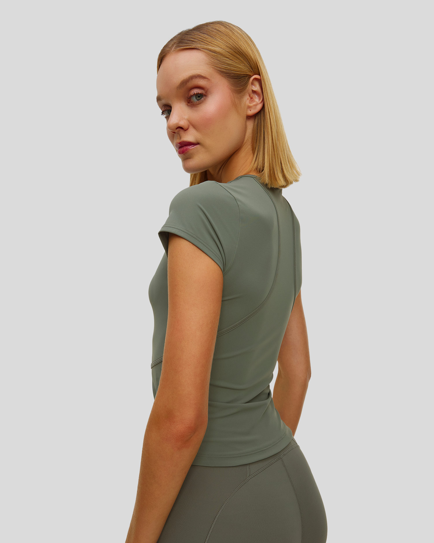 Koszulka treningowa damska khaki Adidas by Stella McCartney TruePurpose