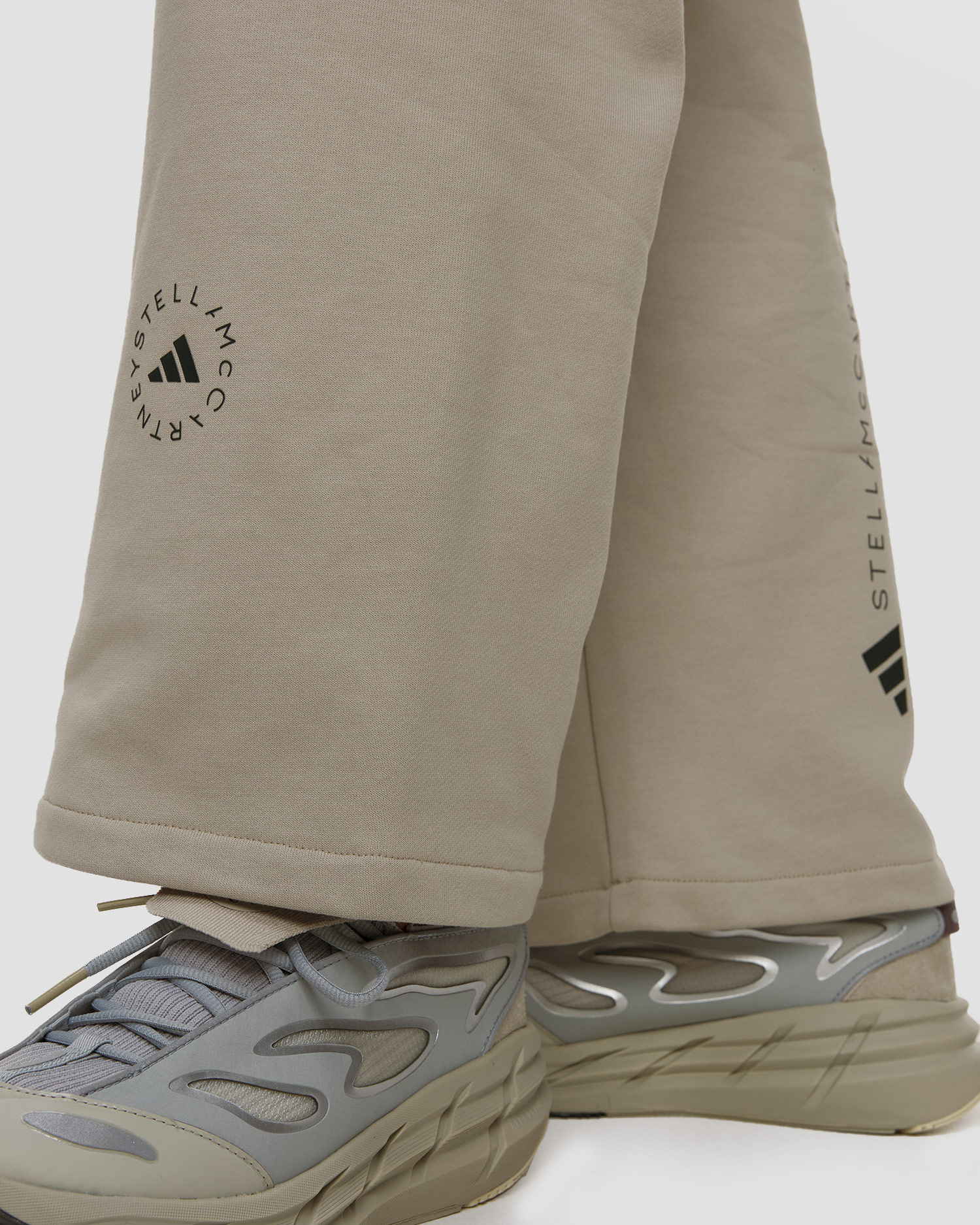 Spodnie dresowe damskie Adidas by Stella McCartney Straight