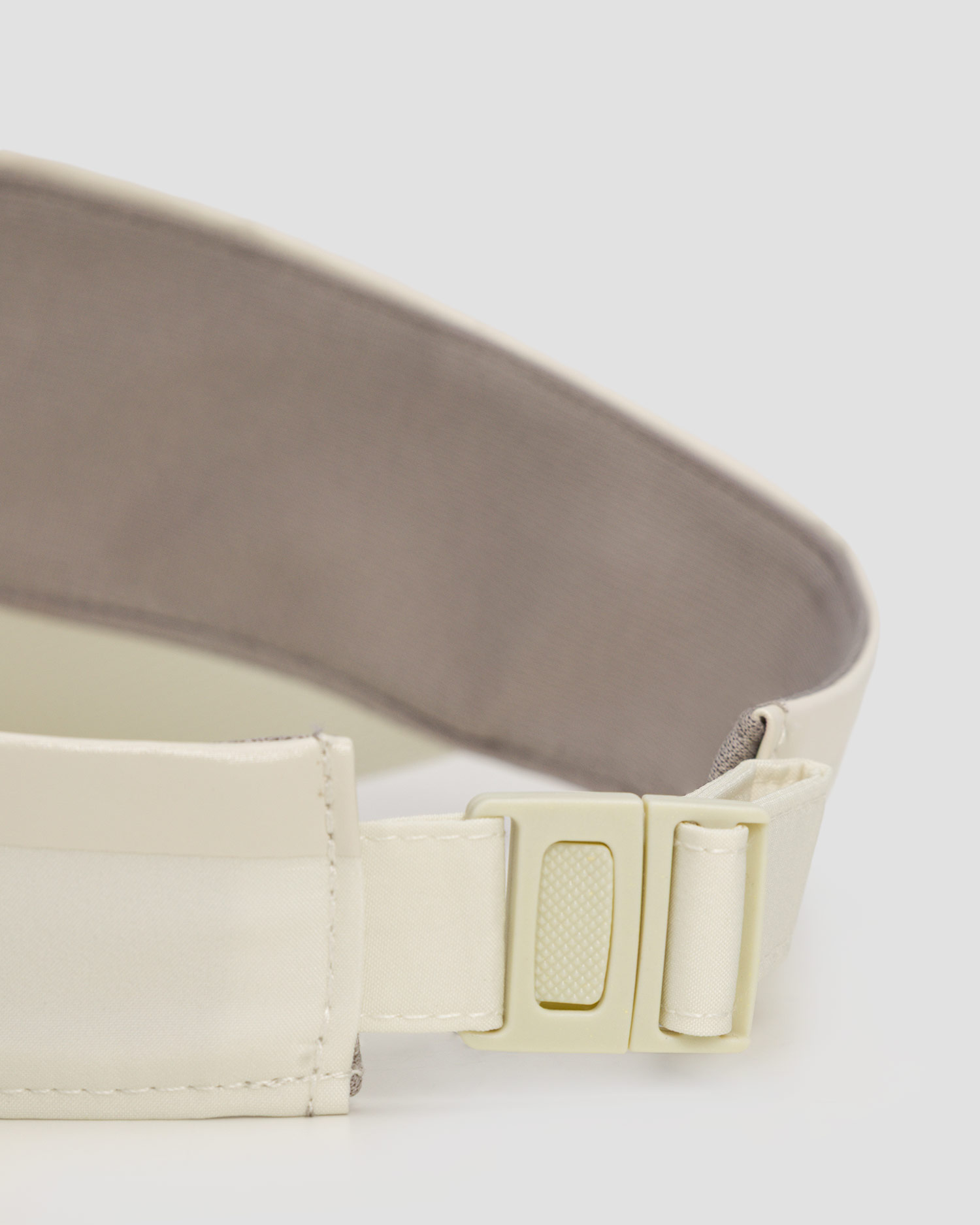 Daszek damski Adidas by Stella McCartney Visor biały