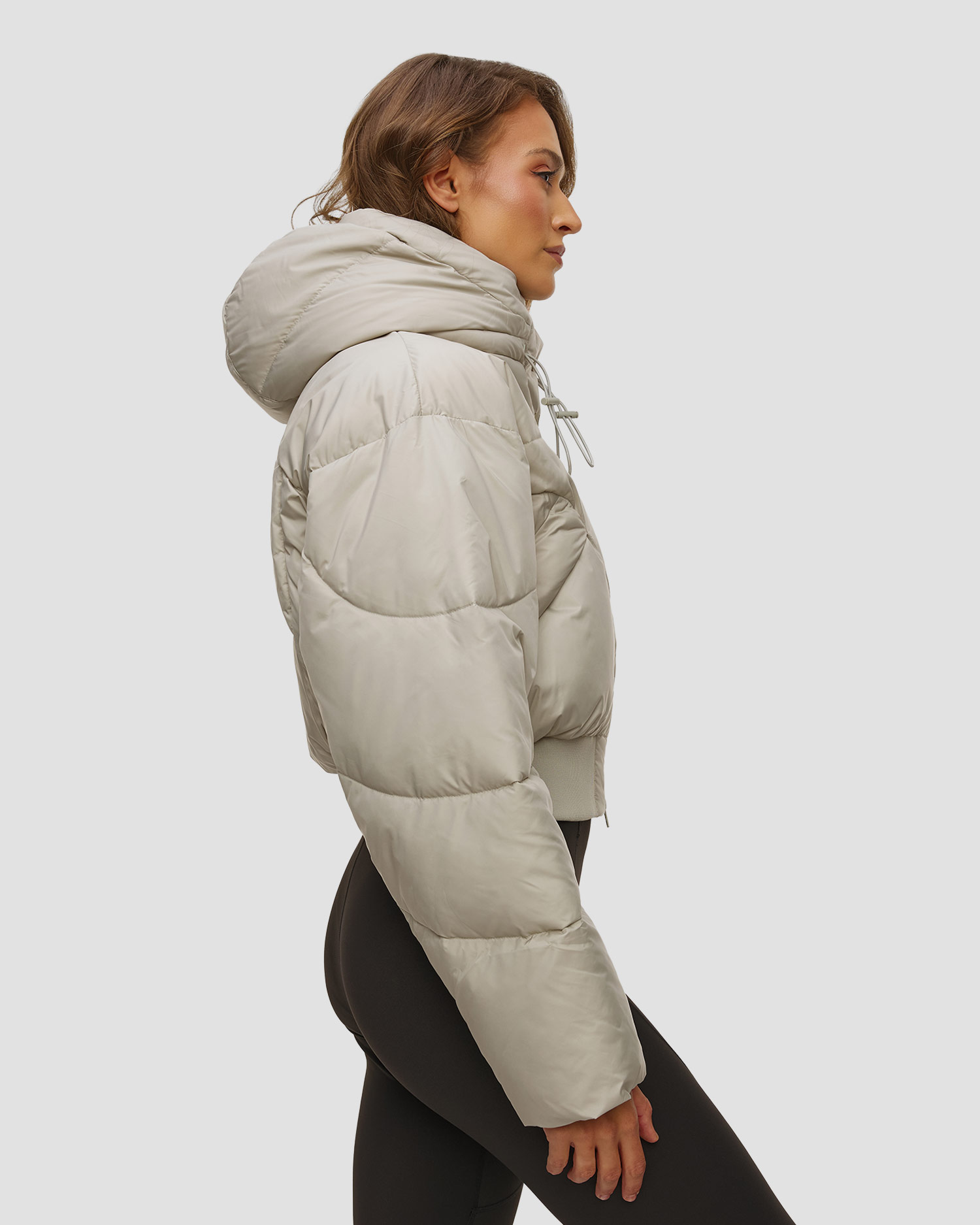 Szara kurtka puchowa damska Adidas by Stella McCartney Cropped Puffer