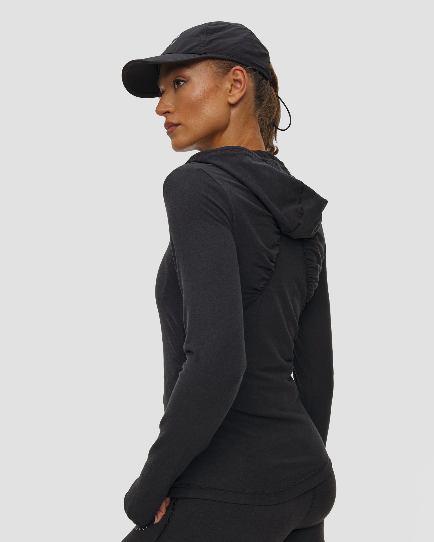 Sweat-shirt d'entraînement noir pour femmes Adidas by Stella McCartney Std Ls Tee