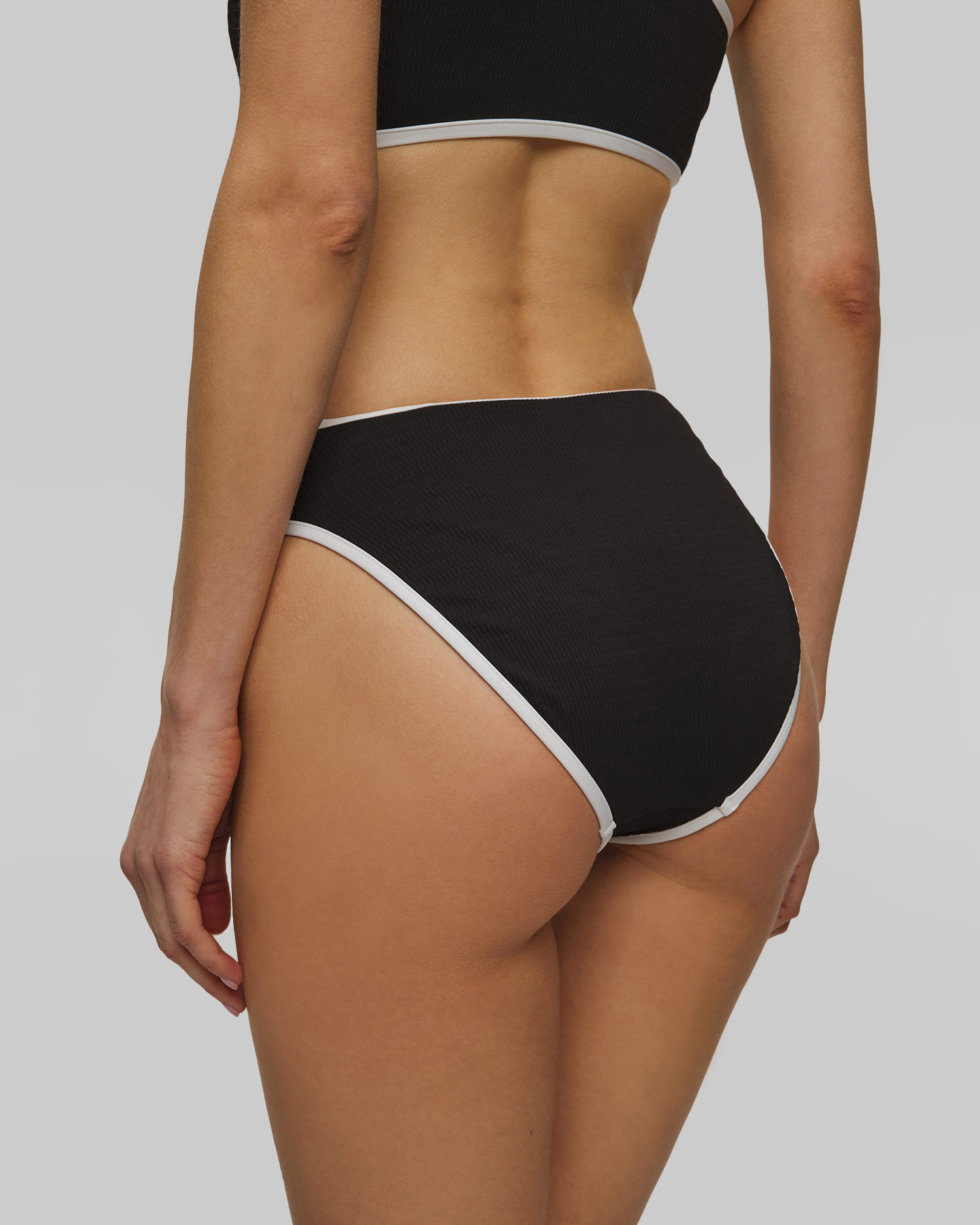 Czarny dół stroju kąpielowego damski Seafolly High Leg Pant