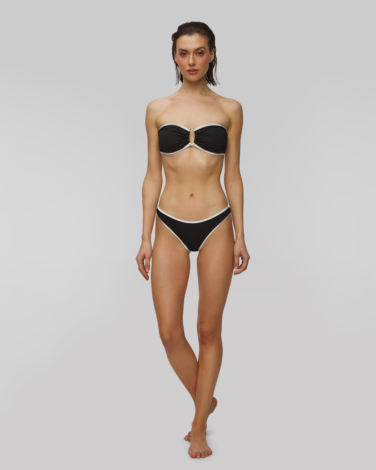 Czarna góra od stroju kąpielowego damska Seafolly Ring Front Bandeau