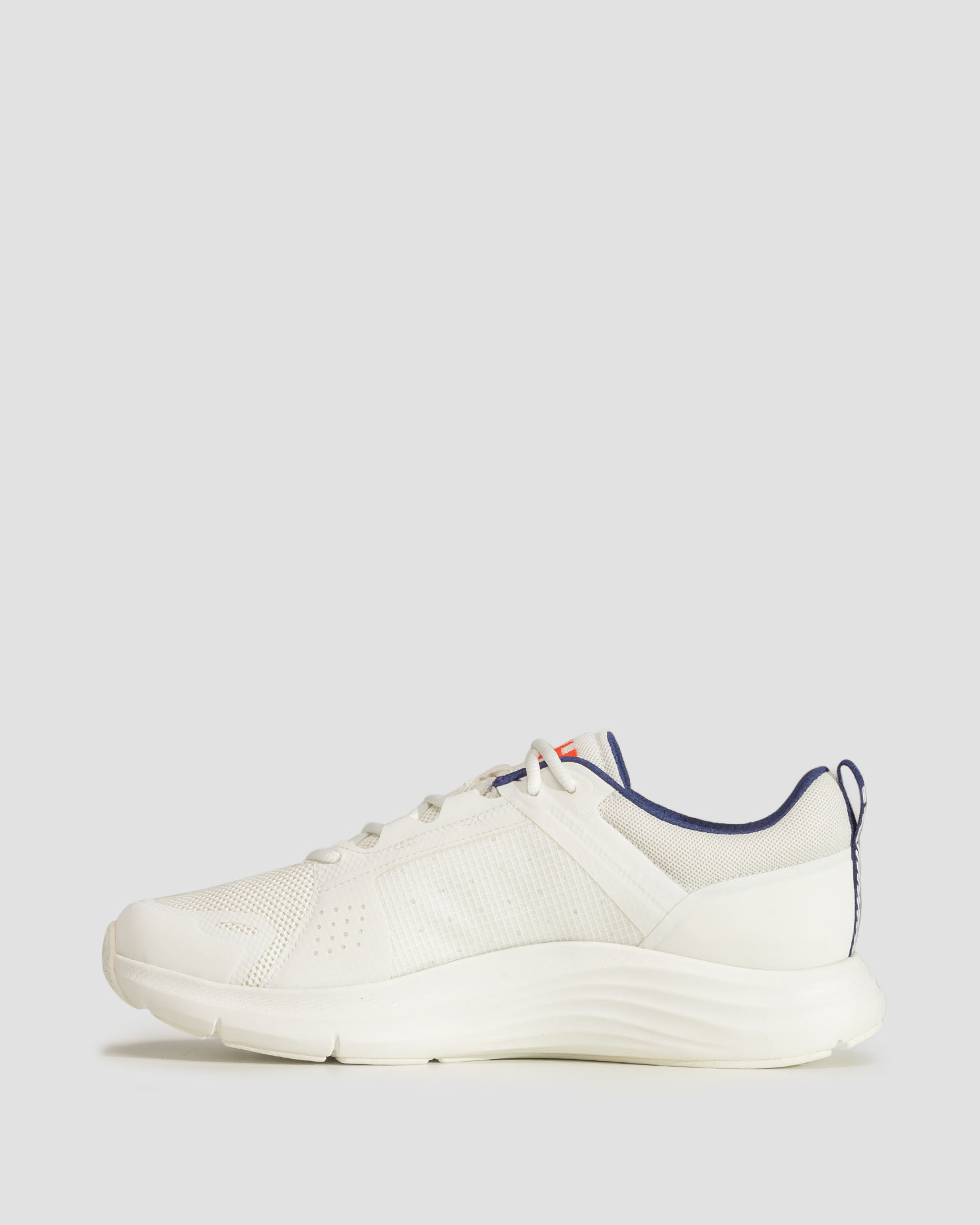 Sneakers bianche da uomo Helly Hansen HP Ahiga EVO 5