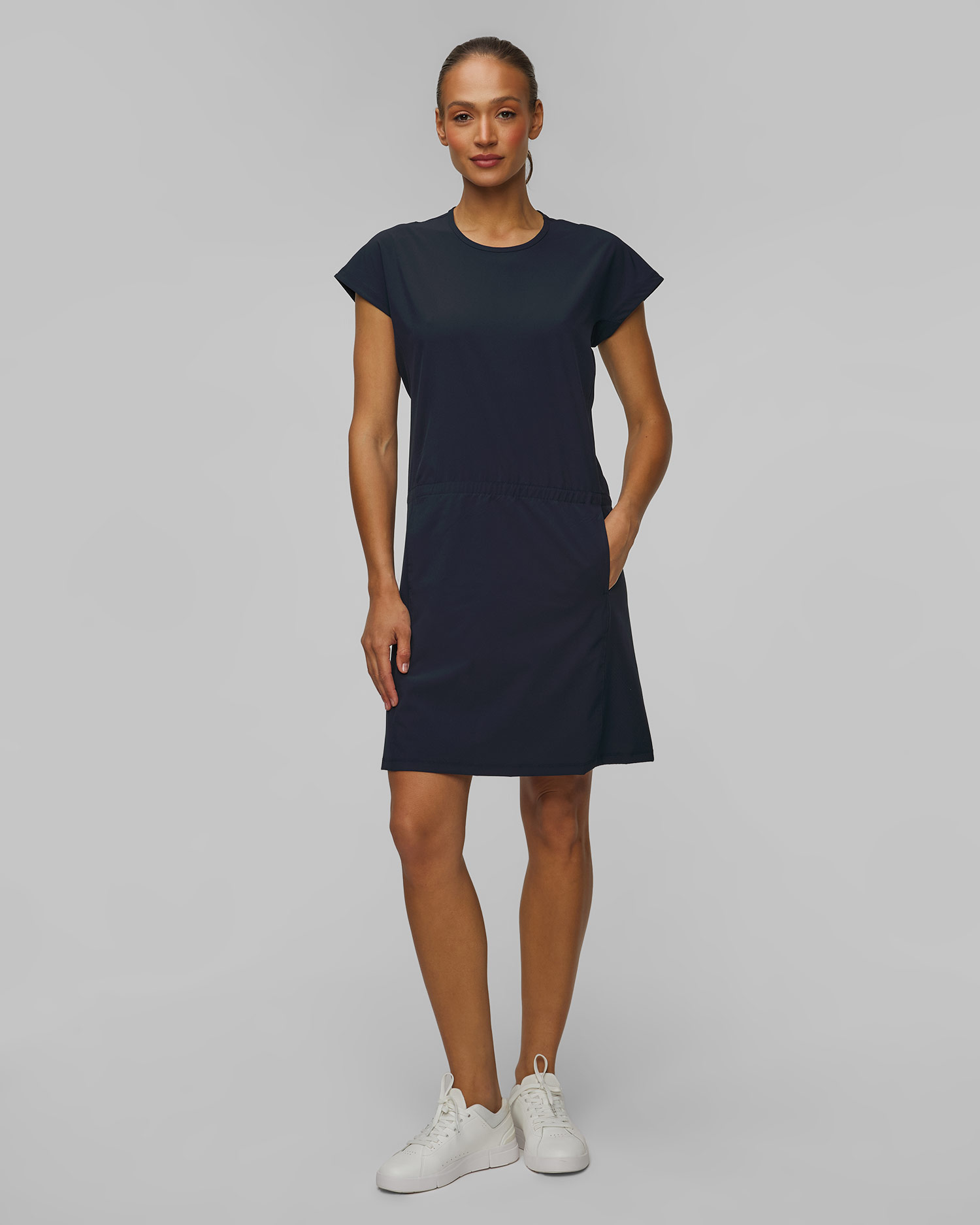 Robe bleu marine pour femmes Helly Hansen Thalia Summer Dress 2.0