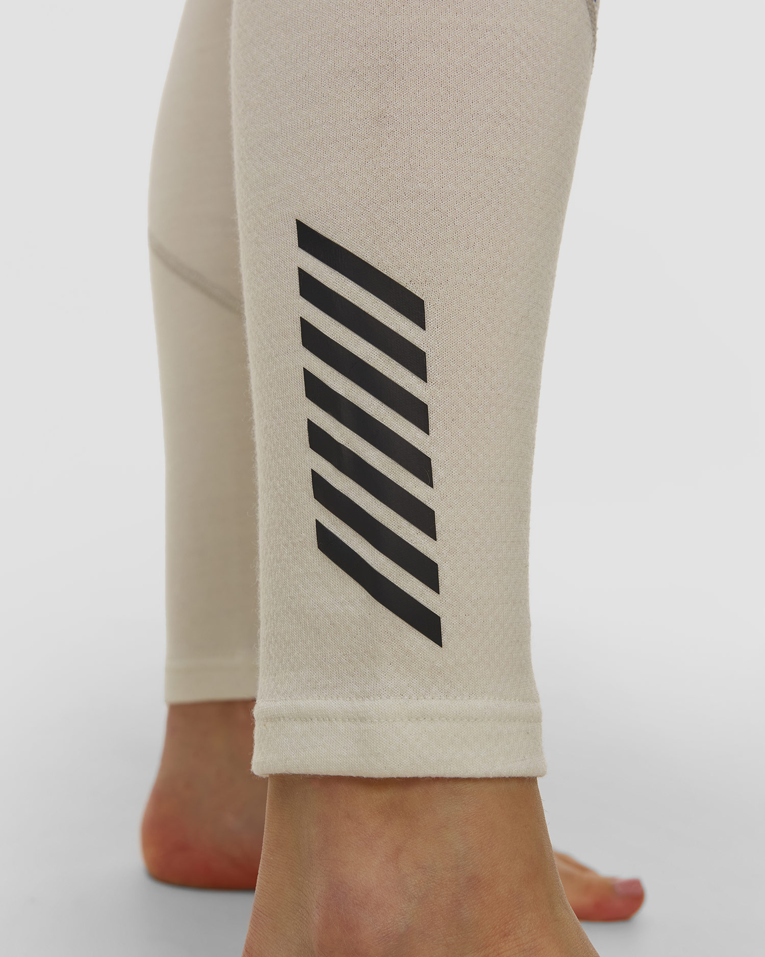 Dámské termo legíny Helly Hansen W Lifa Merino Midweight Graphic Pant