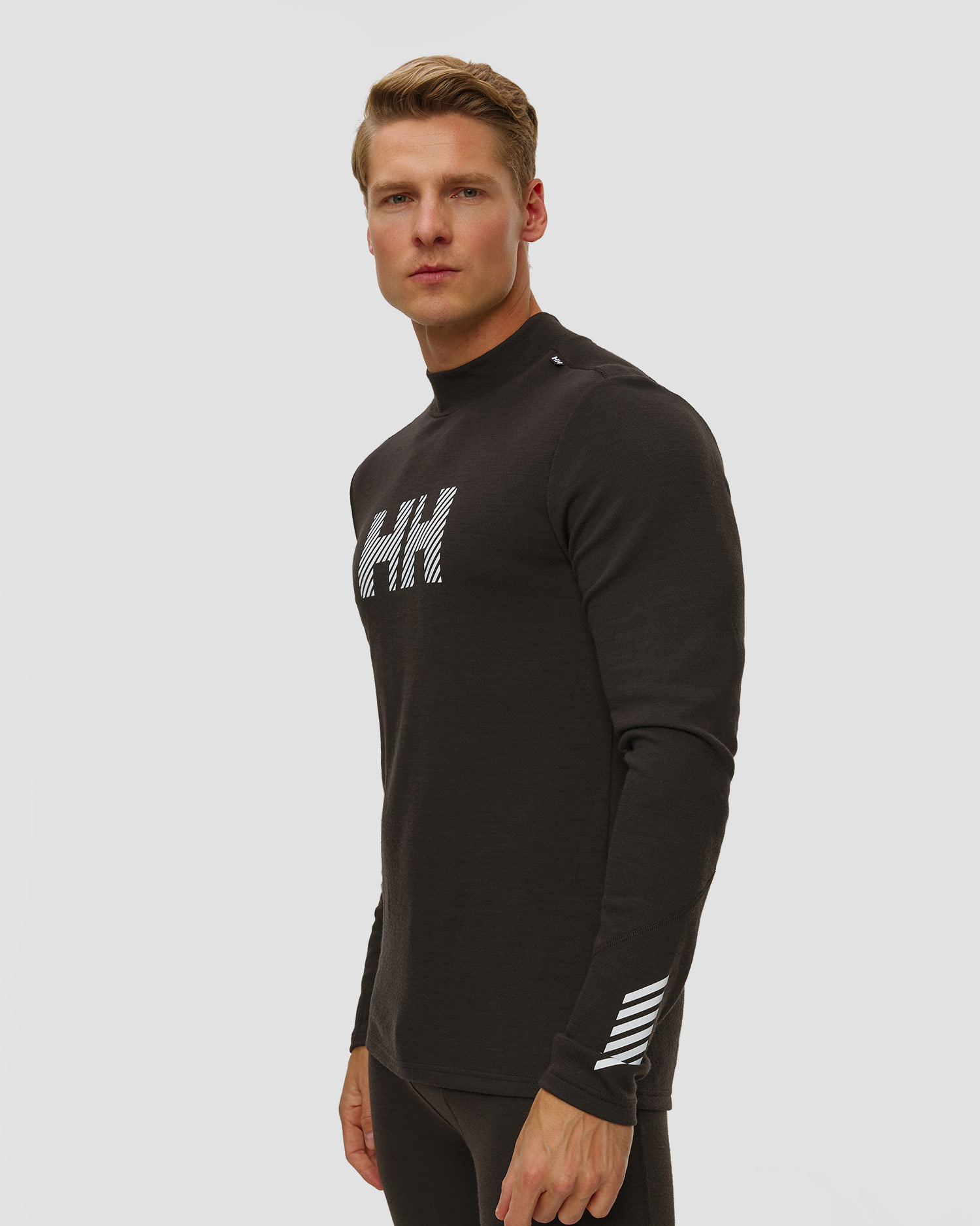 Pánské termotričko Helly Hansen Lifa Merino Midweight Logo v černé barvě