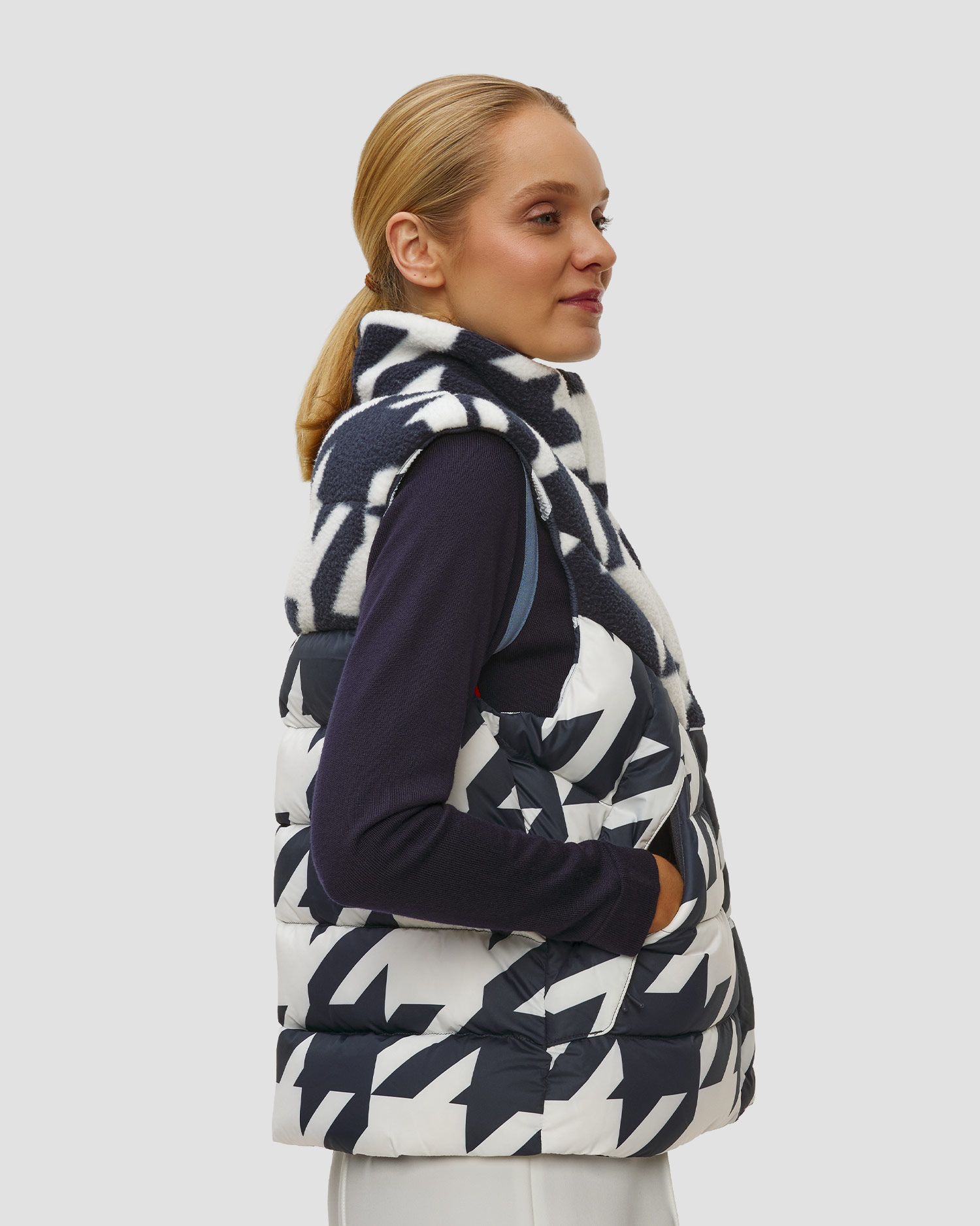 Dámska vesta Helly Hansen W Bliss Down Vest tmavomodro-biela