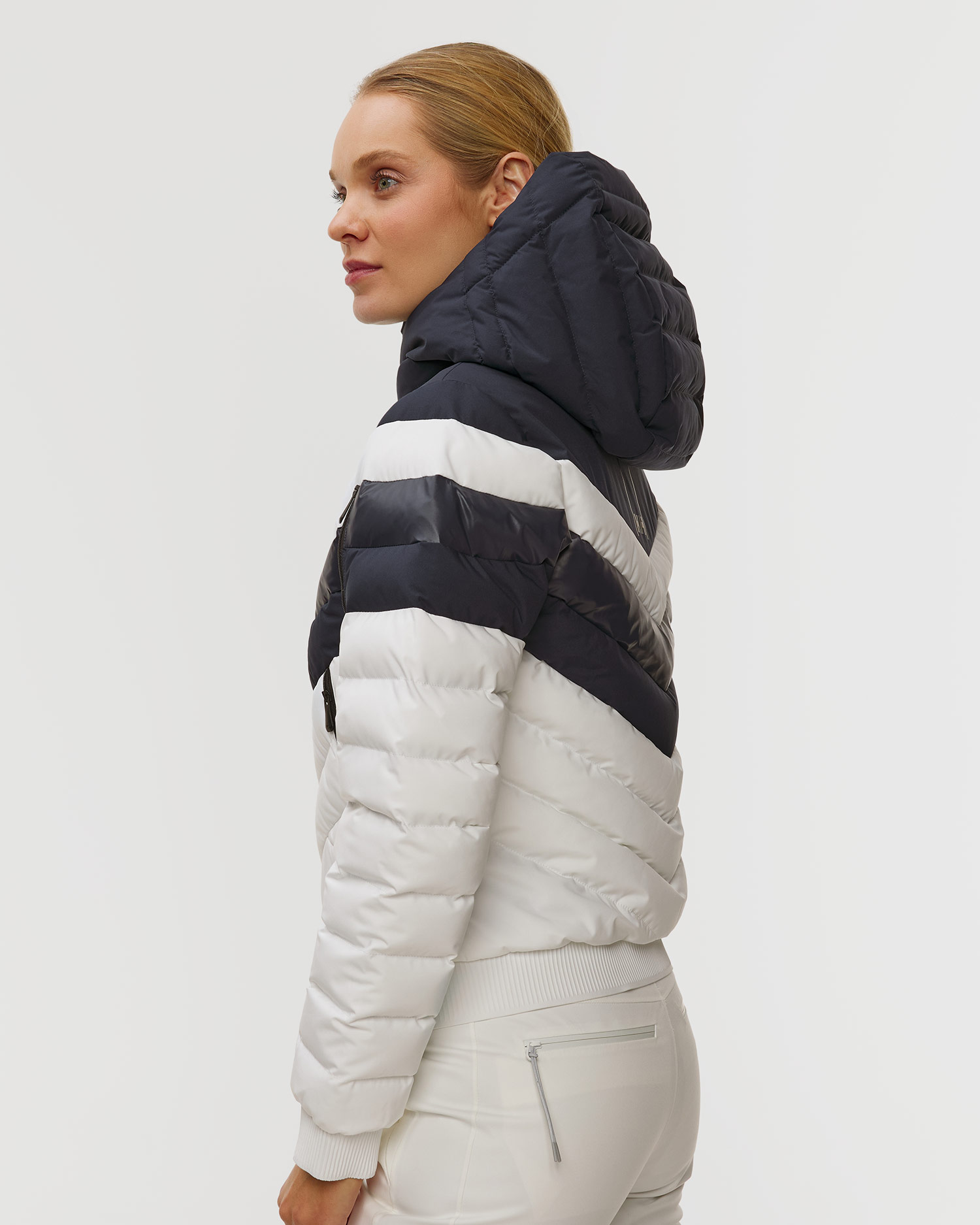 Women's ski jacket Helly Hansen W Imperial Short Puffy Jacket white and navy blue