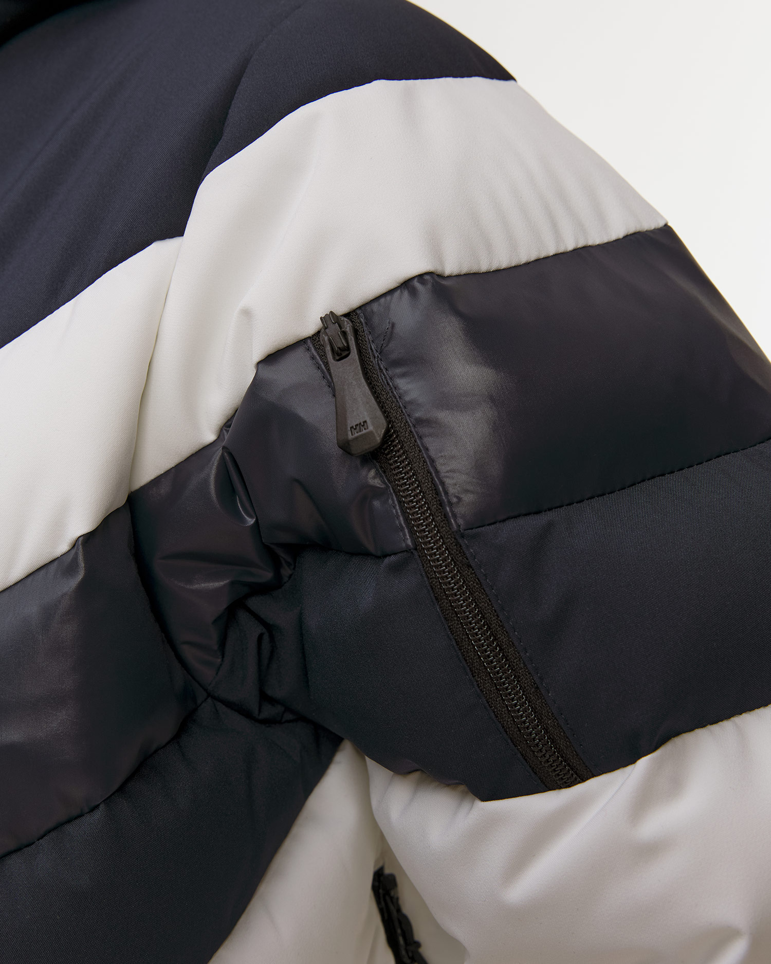 Geacă de schi pentru femei Helly Hansen W Imperial Short Puffy Jacket alb și bleumarin