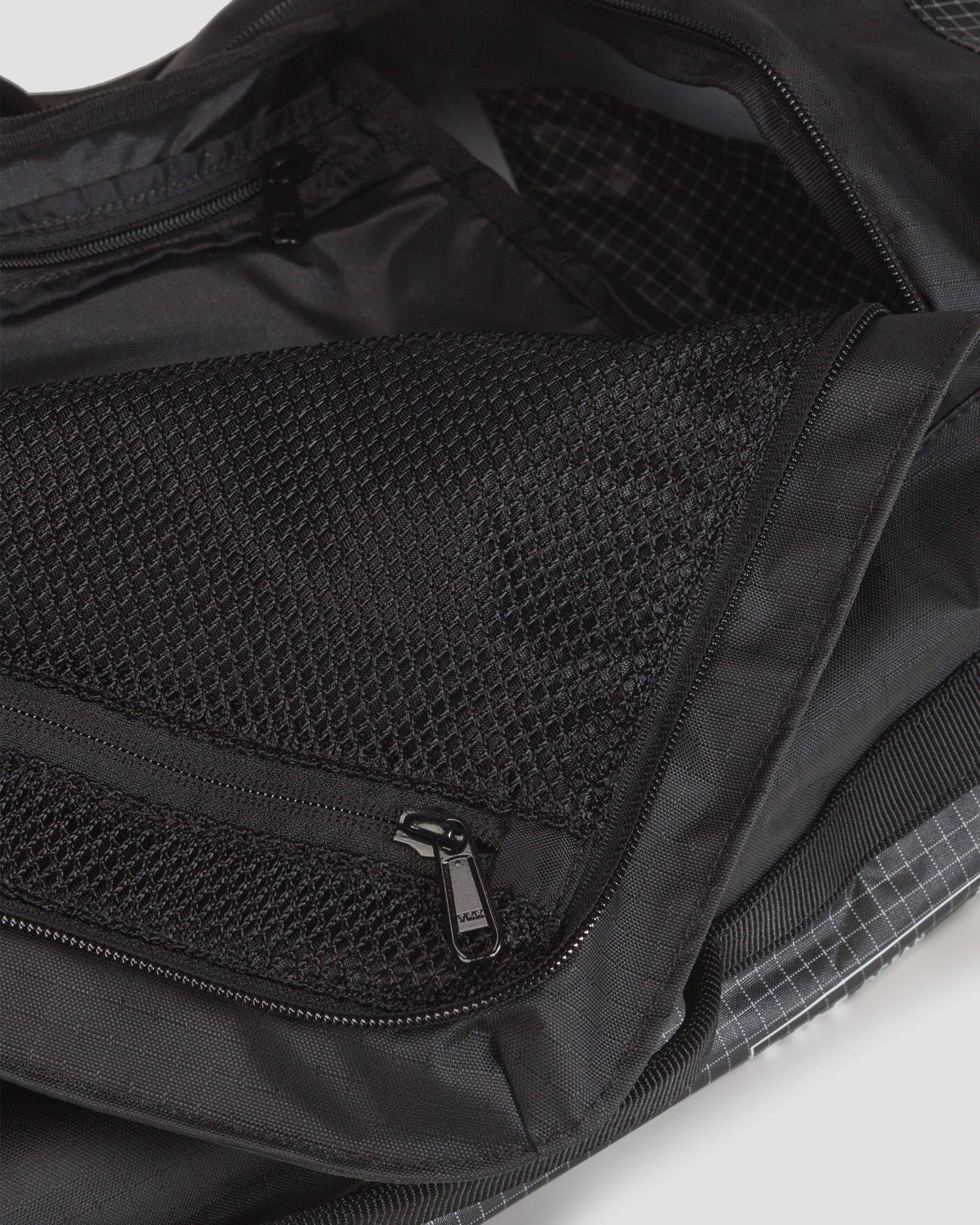 Helly Hansen Hightide WP Duffel 35L Wasserdichte Reisetasche in Schwarz