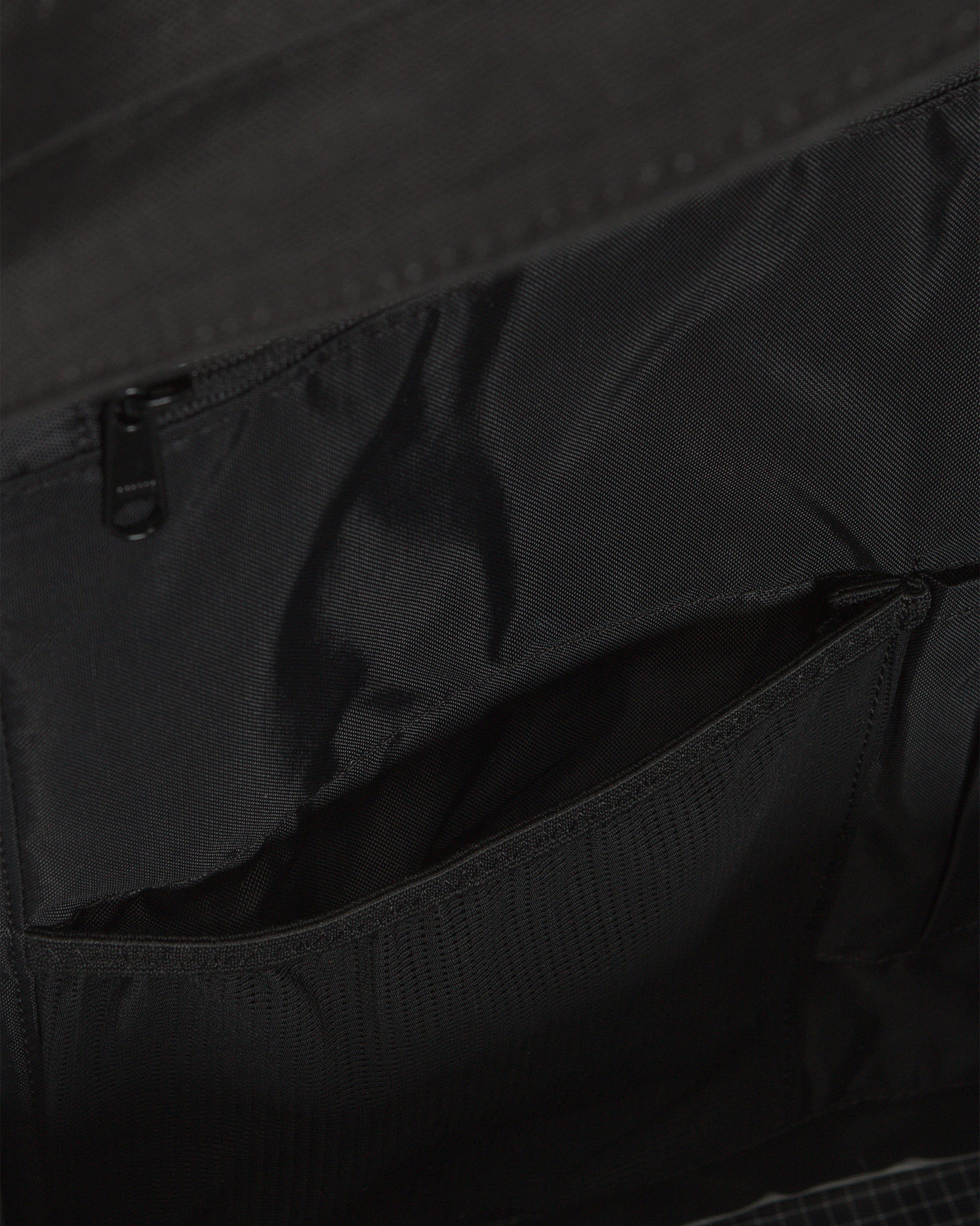 Zaino nero Helly Hansen Riptide WP Backpack 23L