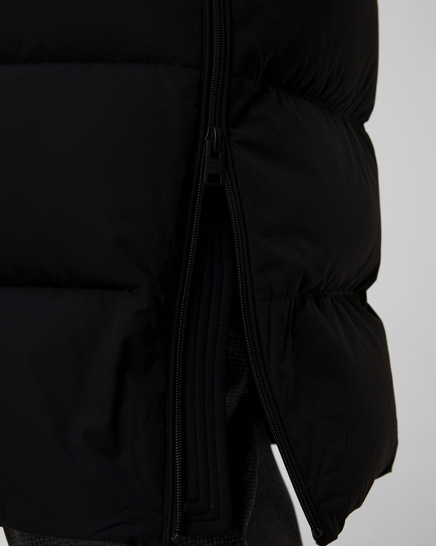 Pánska čierna páperová bunda Woolrich Sierra Supreme Down Parka