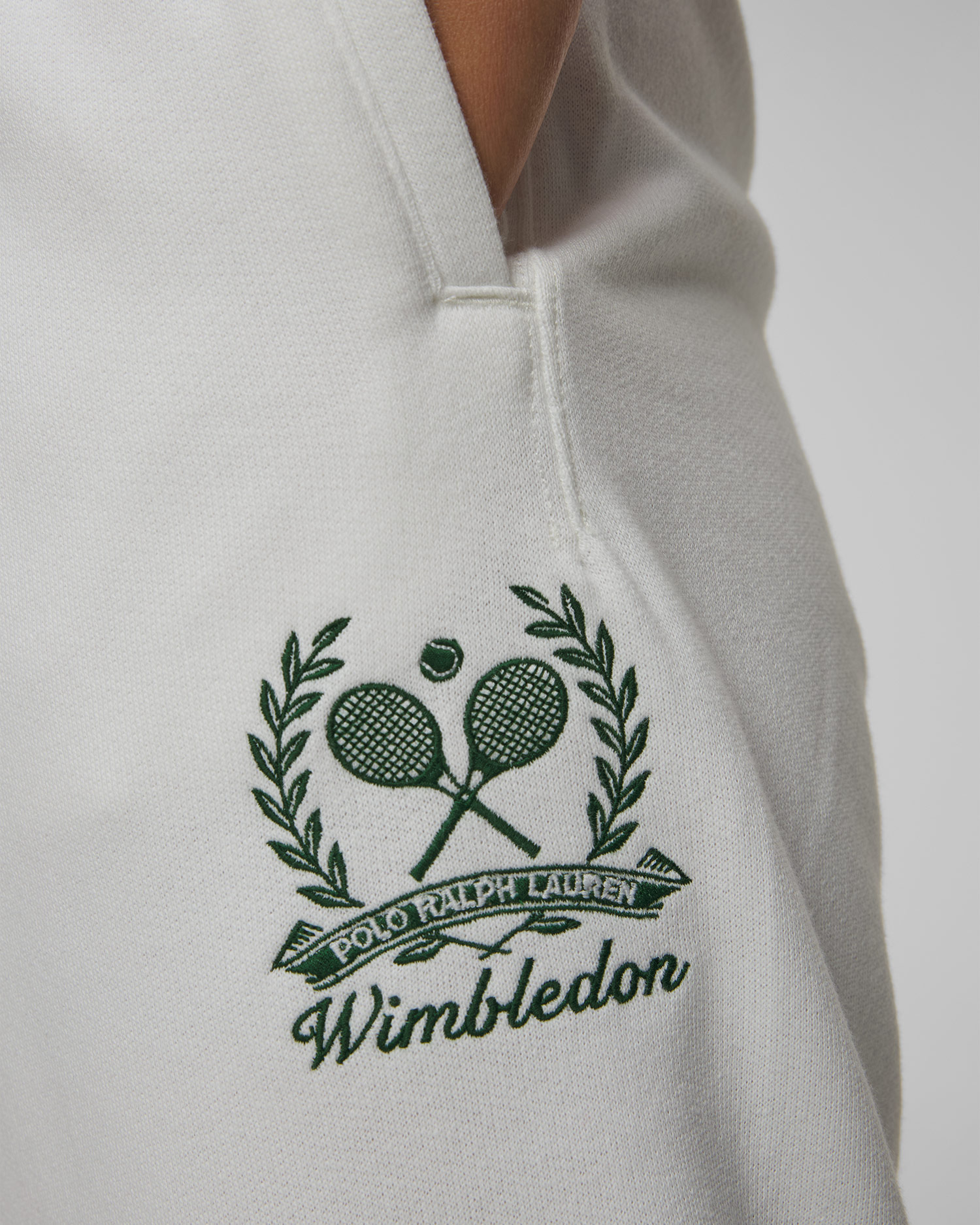 Białe spodnie dresowe damskie Polo Ralph Lauren