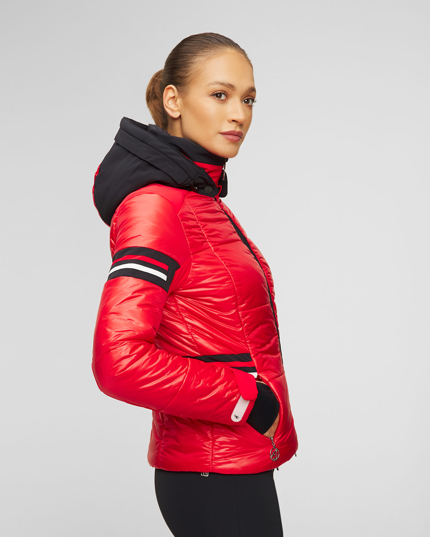 Veste de ski rouge pour femmes Toni Sailer Nana
