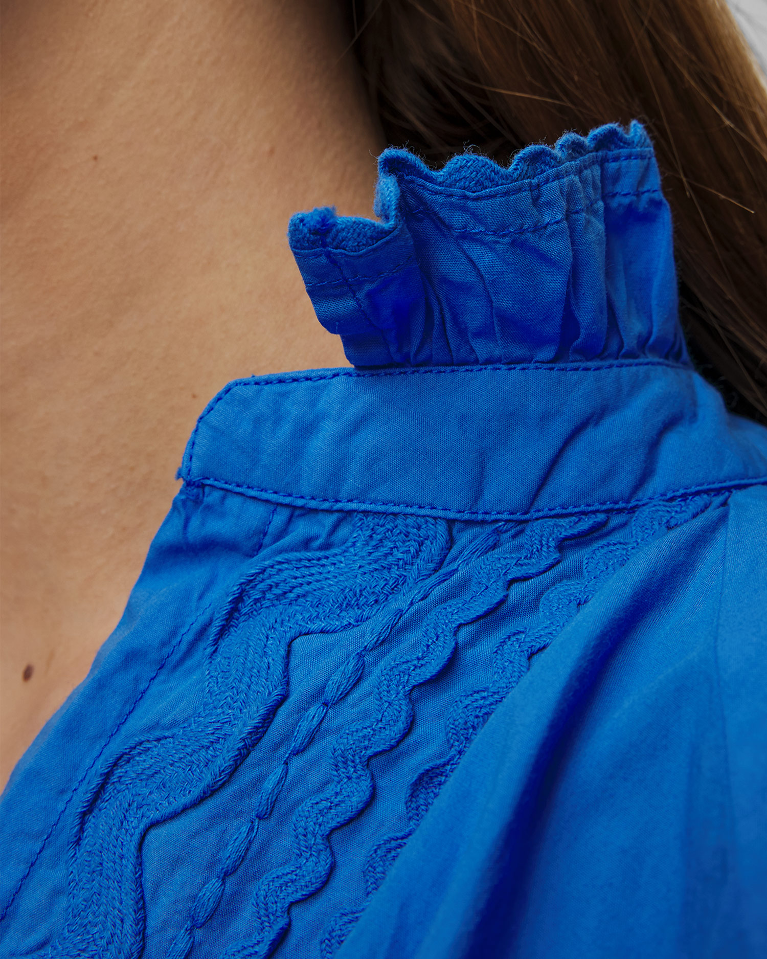 Robe d'été avec broderie pour femmes Juliet Dunn Poplin Blouson in Fuchsia with Ric Rac Embroidery