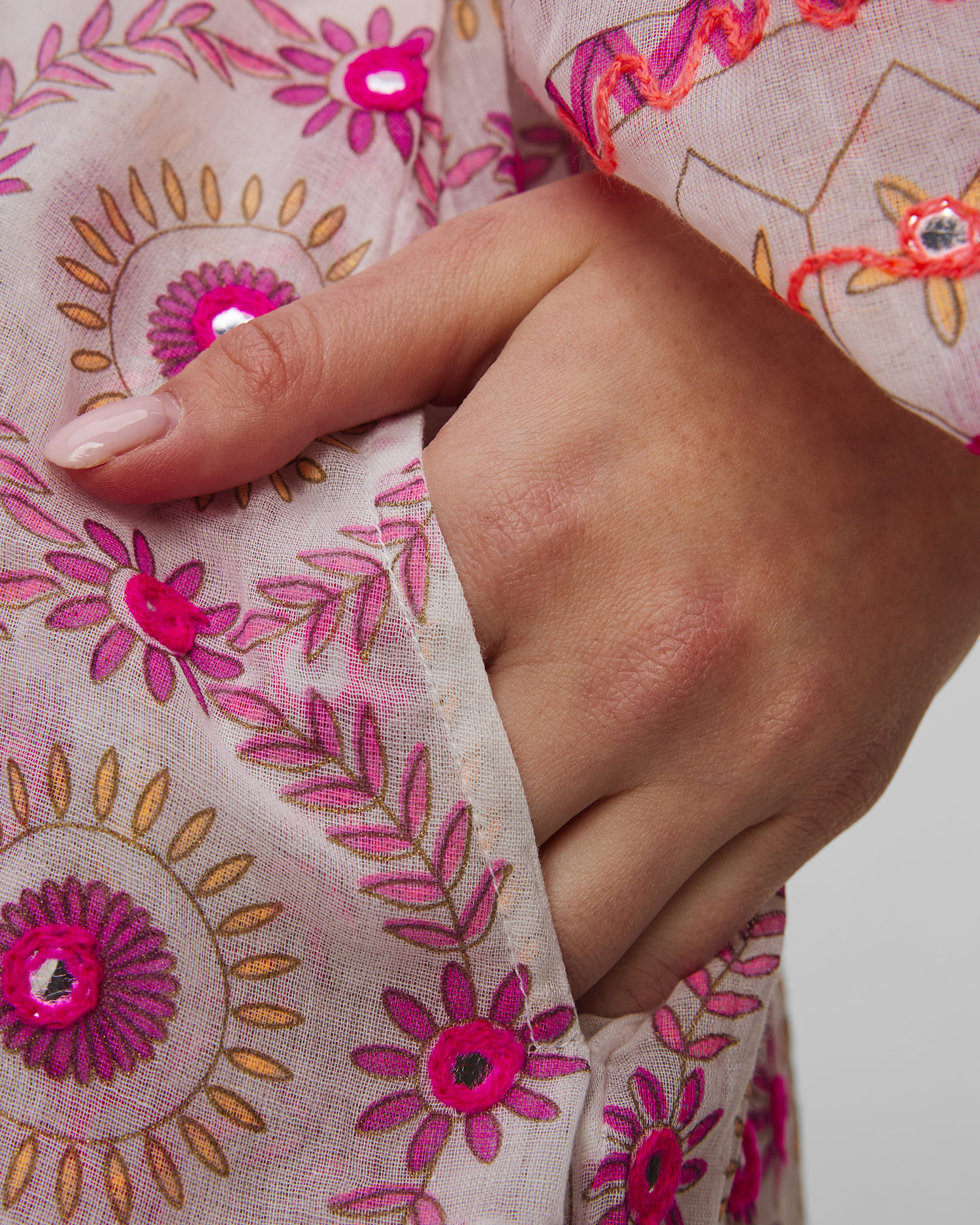 Robe d'été avec broderie pour femmes Juliet Dunn Boho