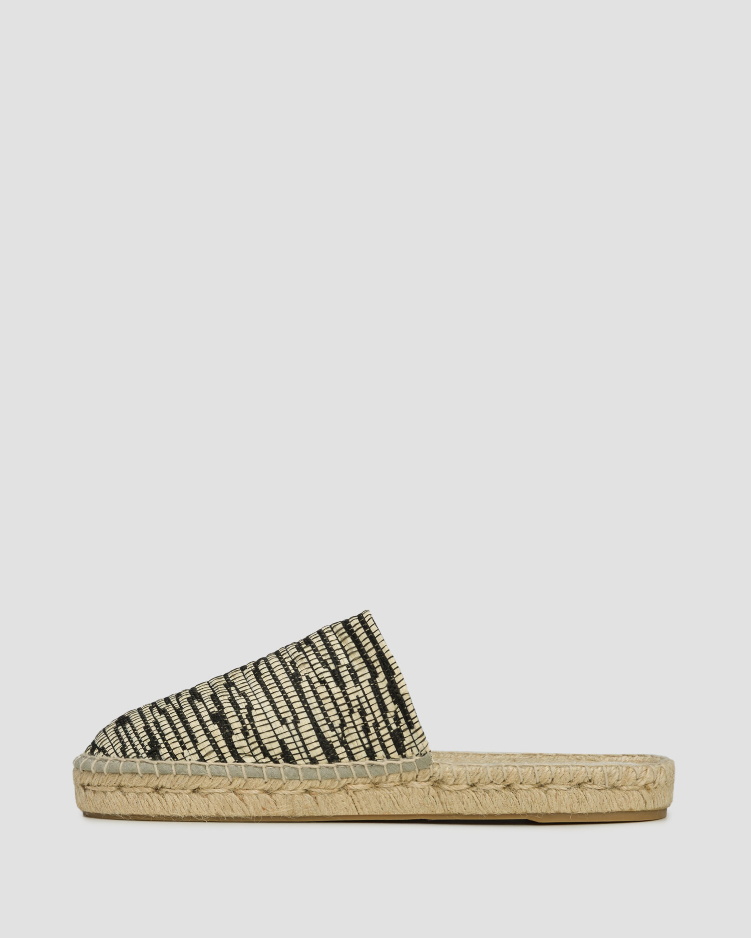 Dámske šľapky Manebi Raffia Zebra Chunky Mules