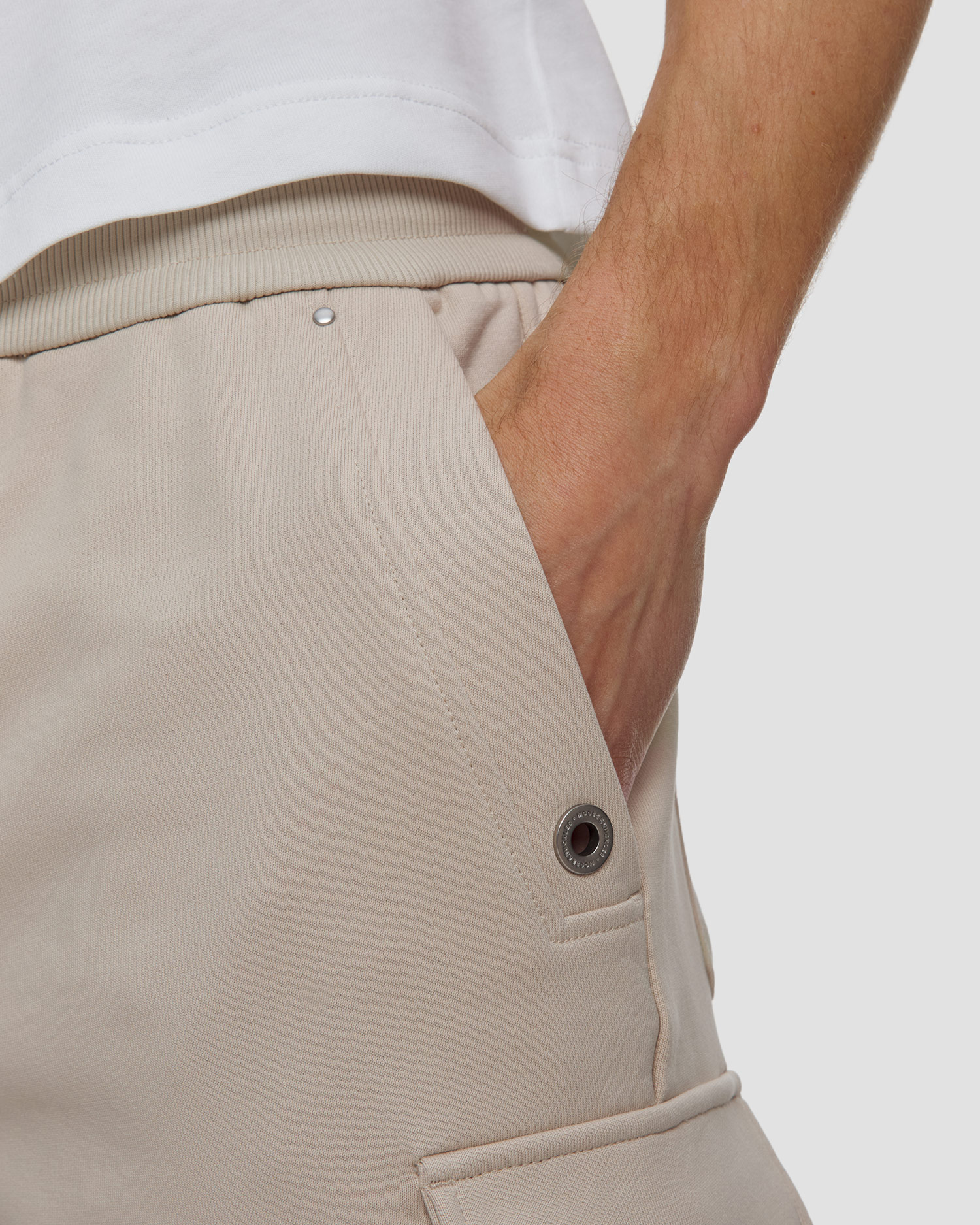 Pánské teplákové šortky Moose Knuckles Hartsfield Cargo Shorts