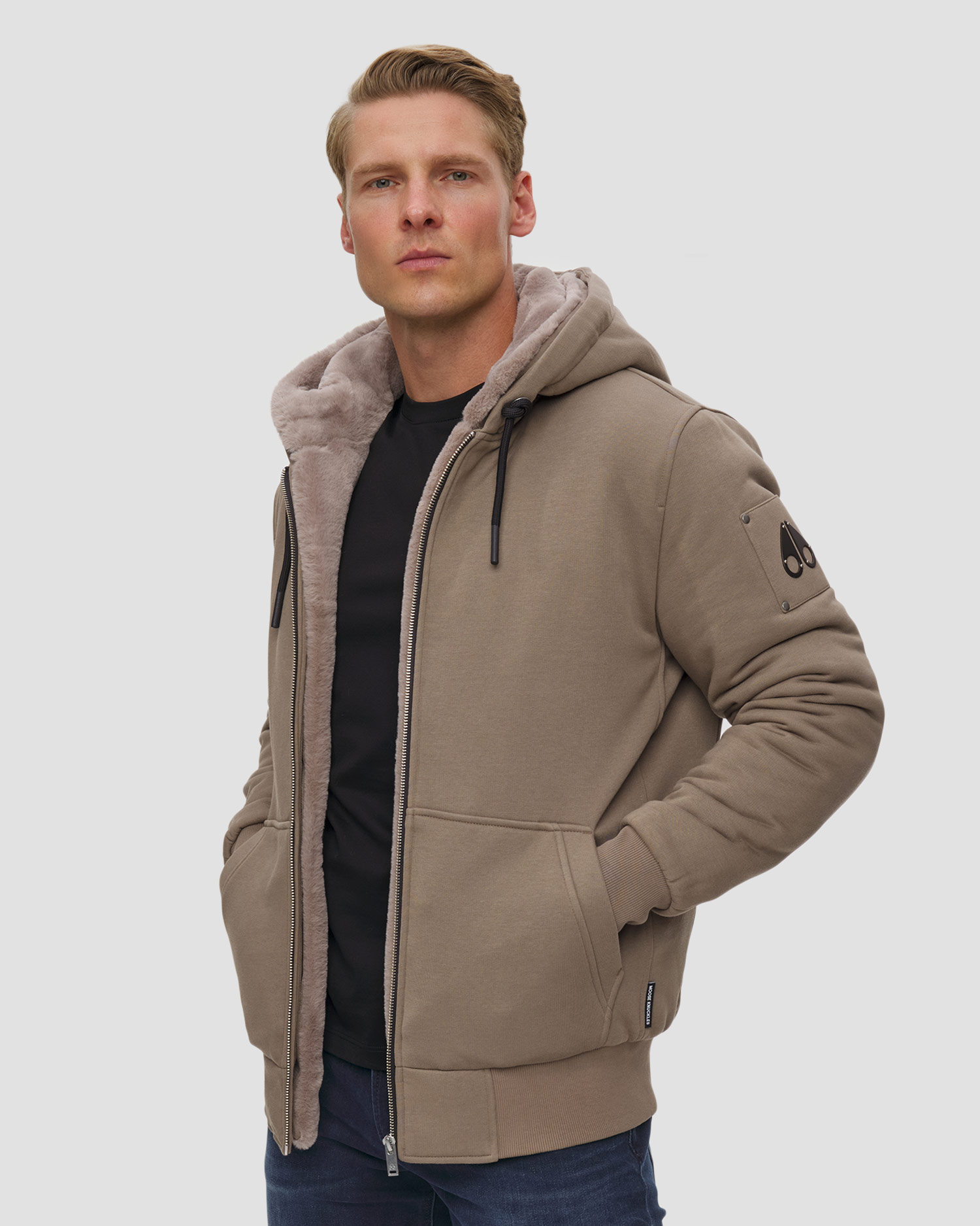 Pánská bunda s kapucou Moose Knuckles Classic Bunny v béžovém barevném odstínu
