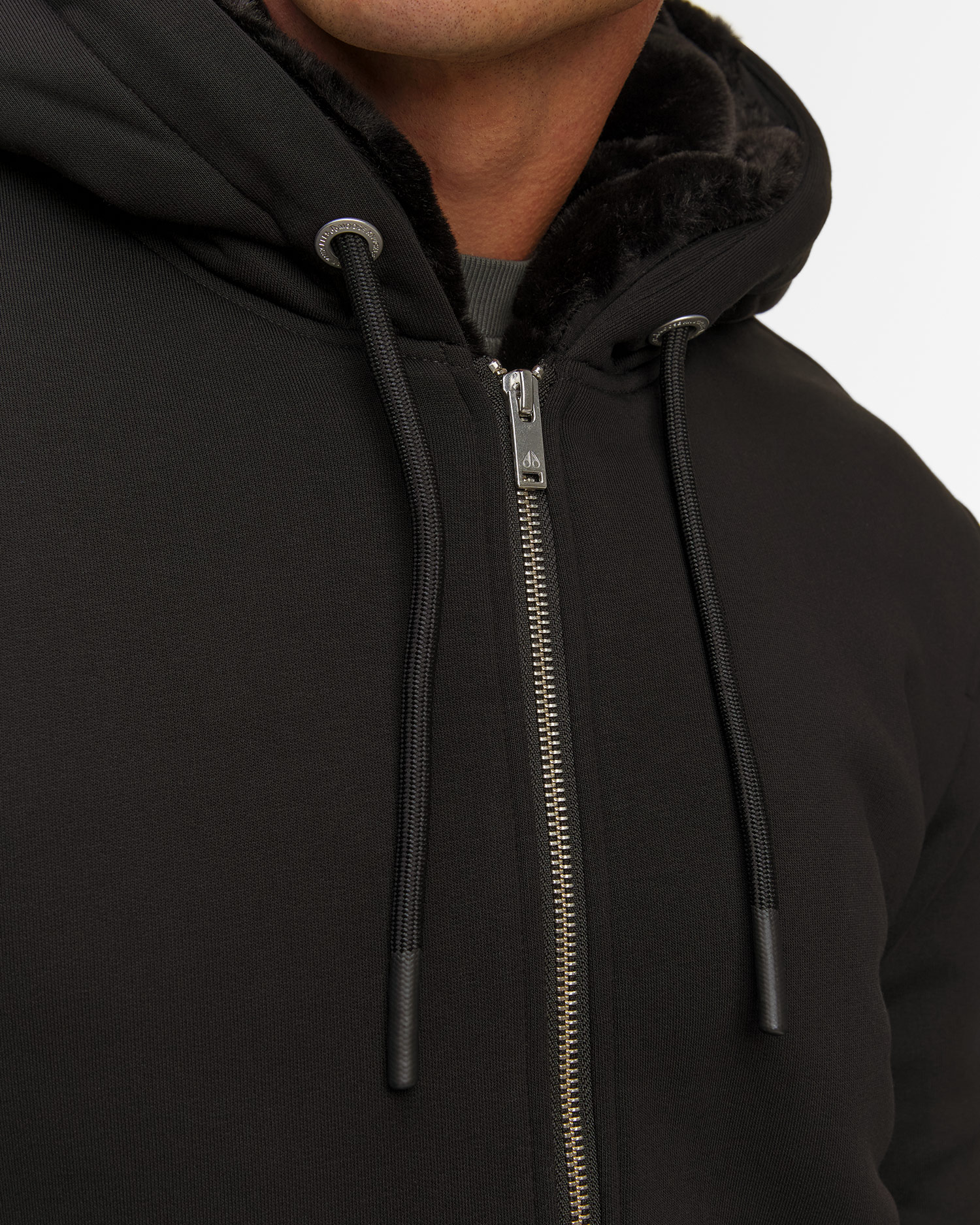 Sweat-shirt à capuche noir pour hommes Moose Knuckles Classic Bunny