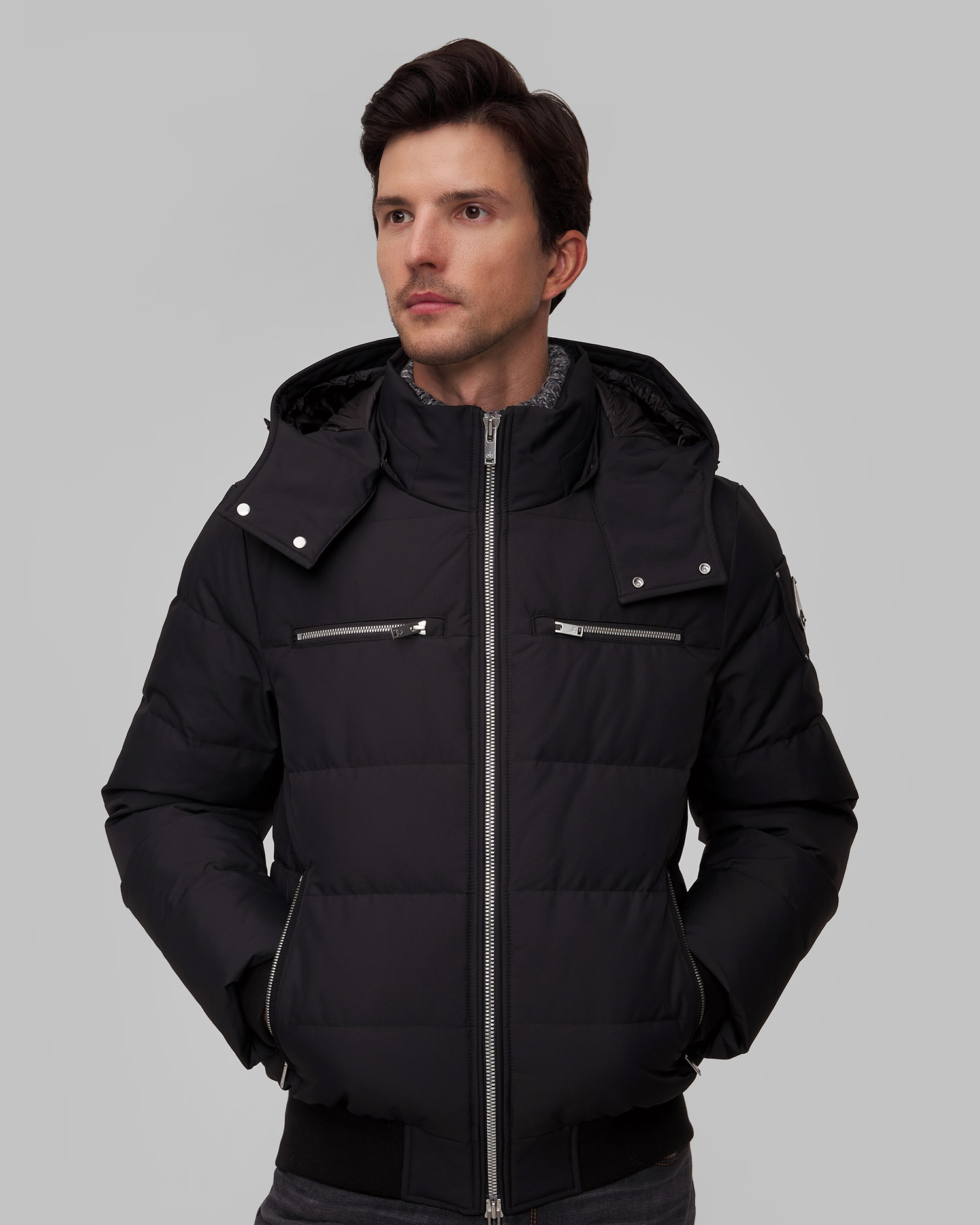 Moose Knuckles Cloud Bomber Neoshear Daunenjacke für Herren in Schwarz