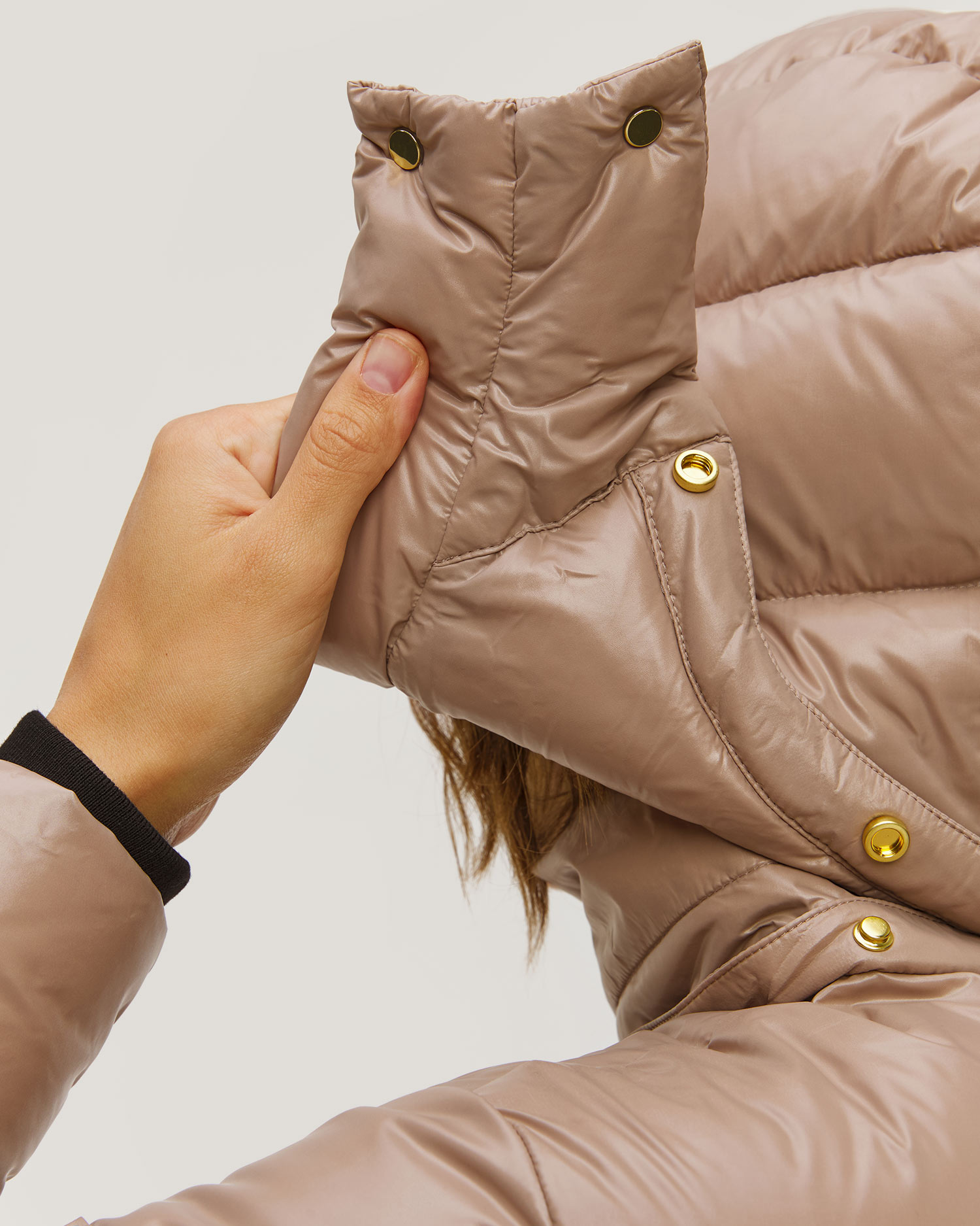 Doudoune pour femmes Moose Knuckles Moonstone Jacket Gold