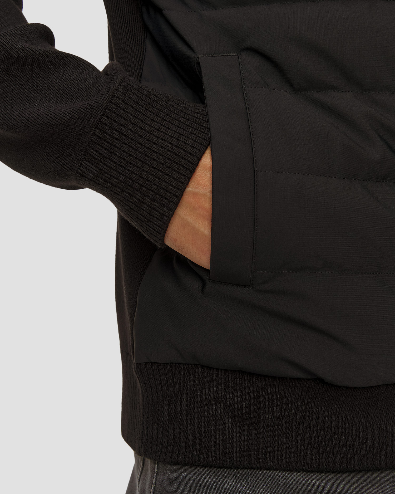 Giacca nera ibrida da uomo Moose Knuckles Kamet Hybrid Jacket Gold