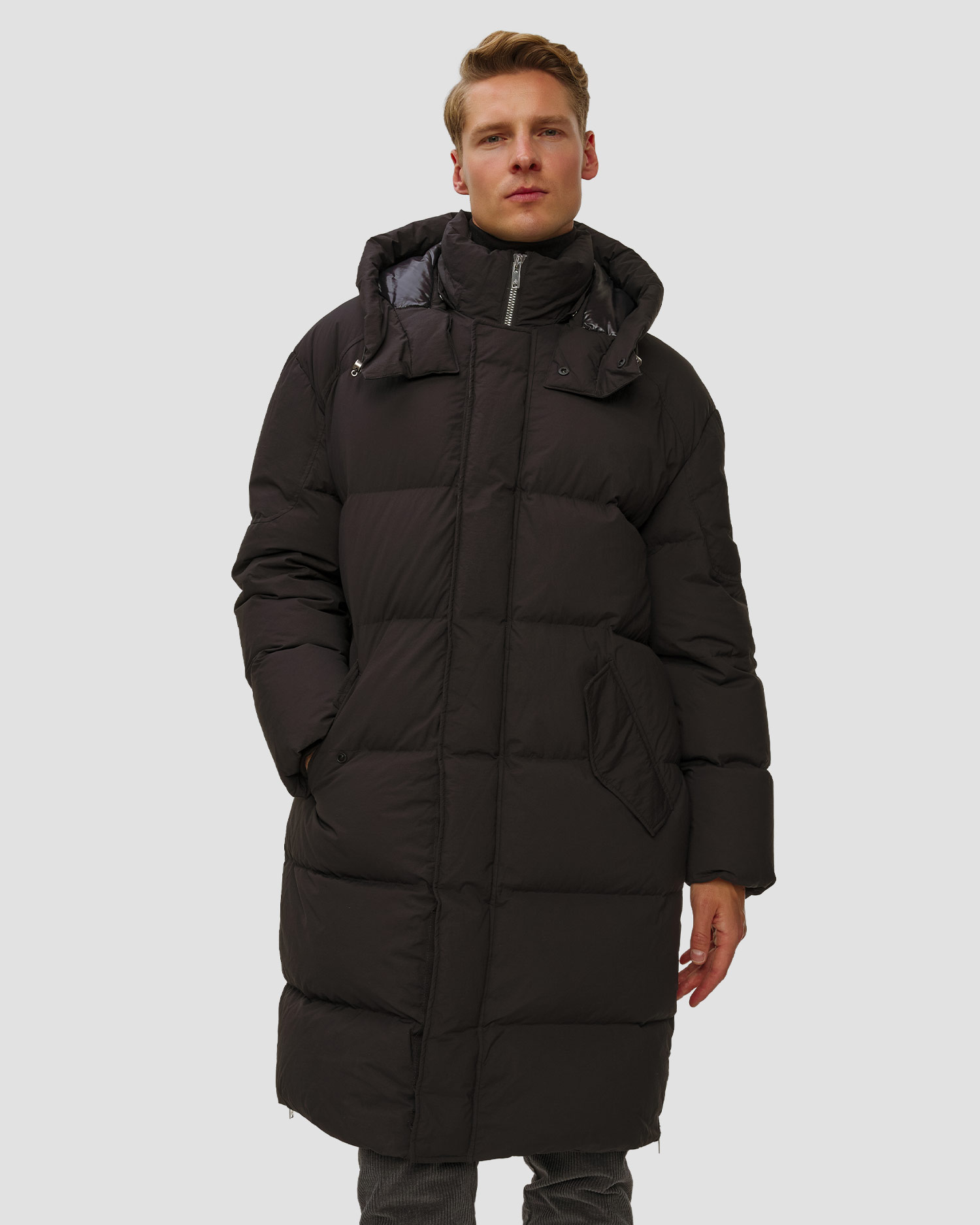 Men's black jacket Moose Knuckles Everest Long Puffer