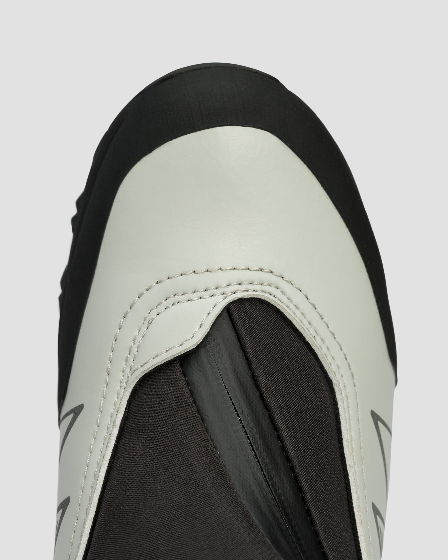 Women's winter trekking boots Dolomite Tamaskan 2.0 grey and black