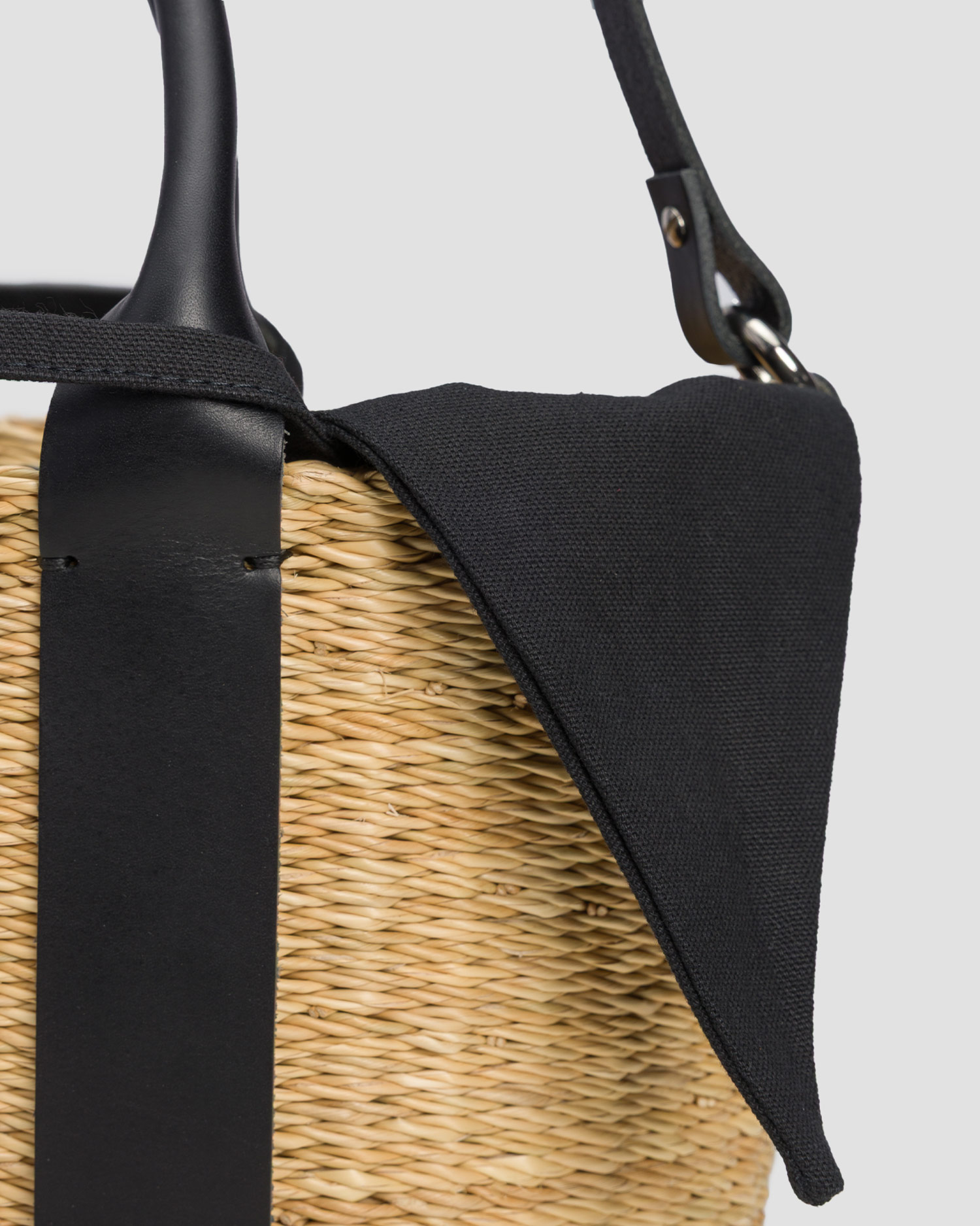 Panier tressé à la main pour femmes Muun Caba