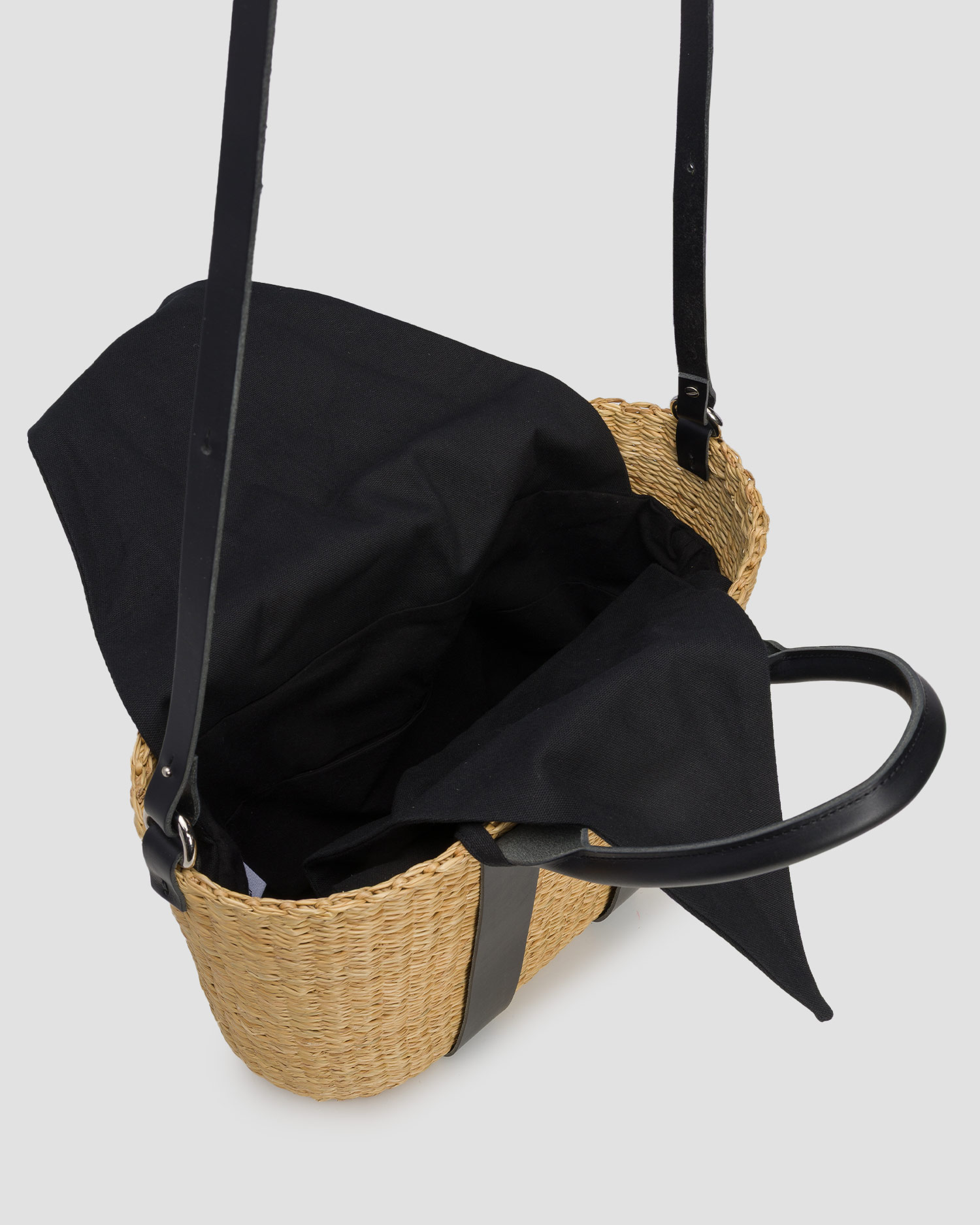 Panier tressé à la main pour femmes Muun Caba