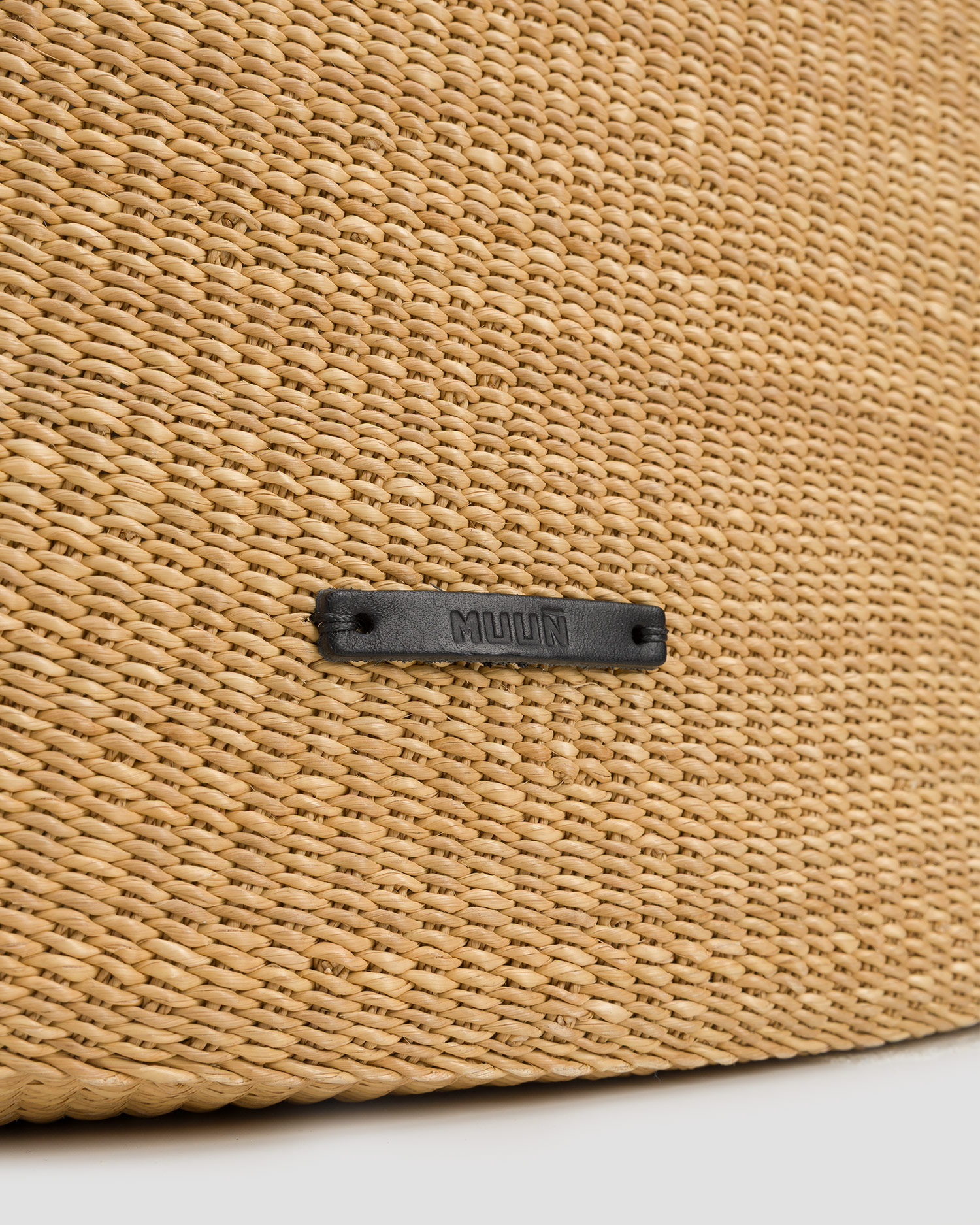Women's hand-woven basket Muun Elisabeth