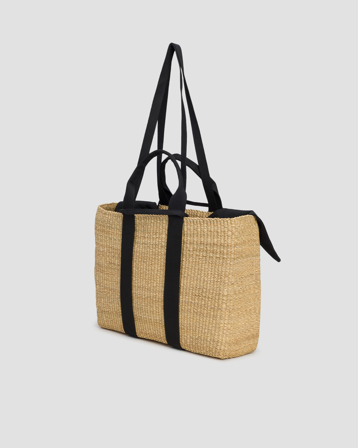 Women's hand-woven basket Muun Jerome
