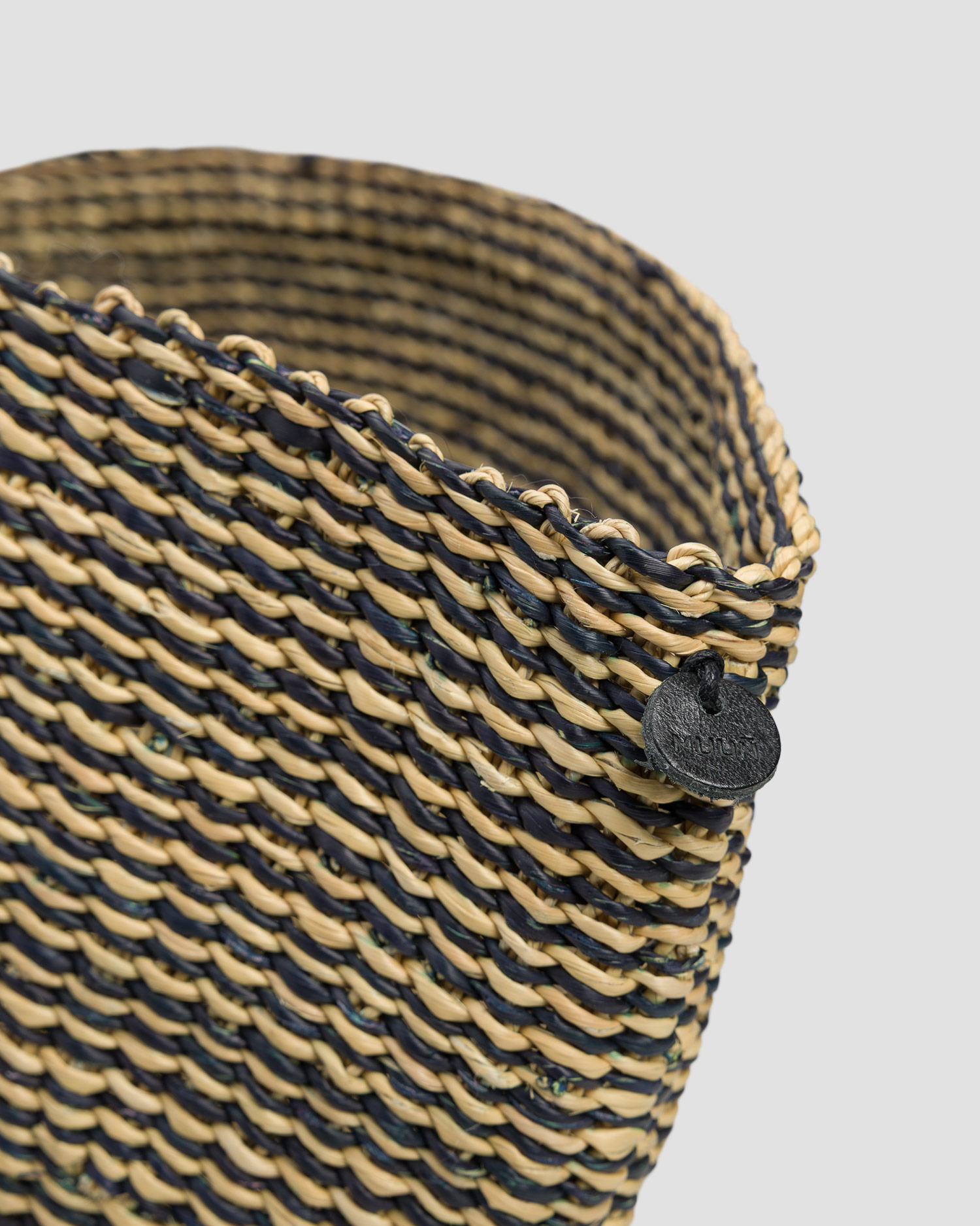 Women's hand-woven basket Muun Maxi Sophie Hstripe