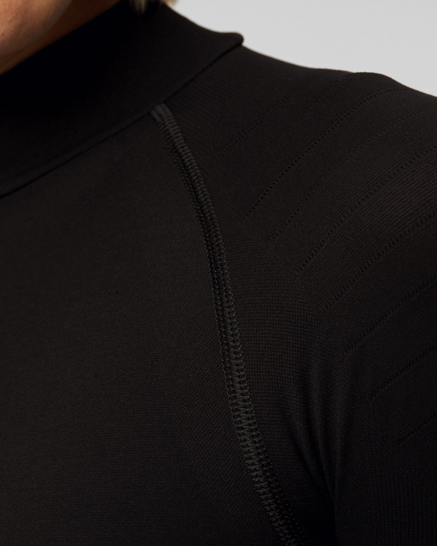 Maglione a collo alto termoattivo FALKE