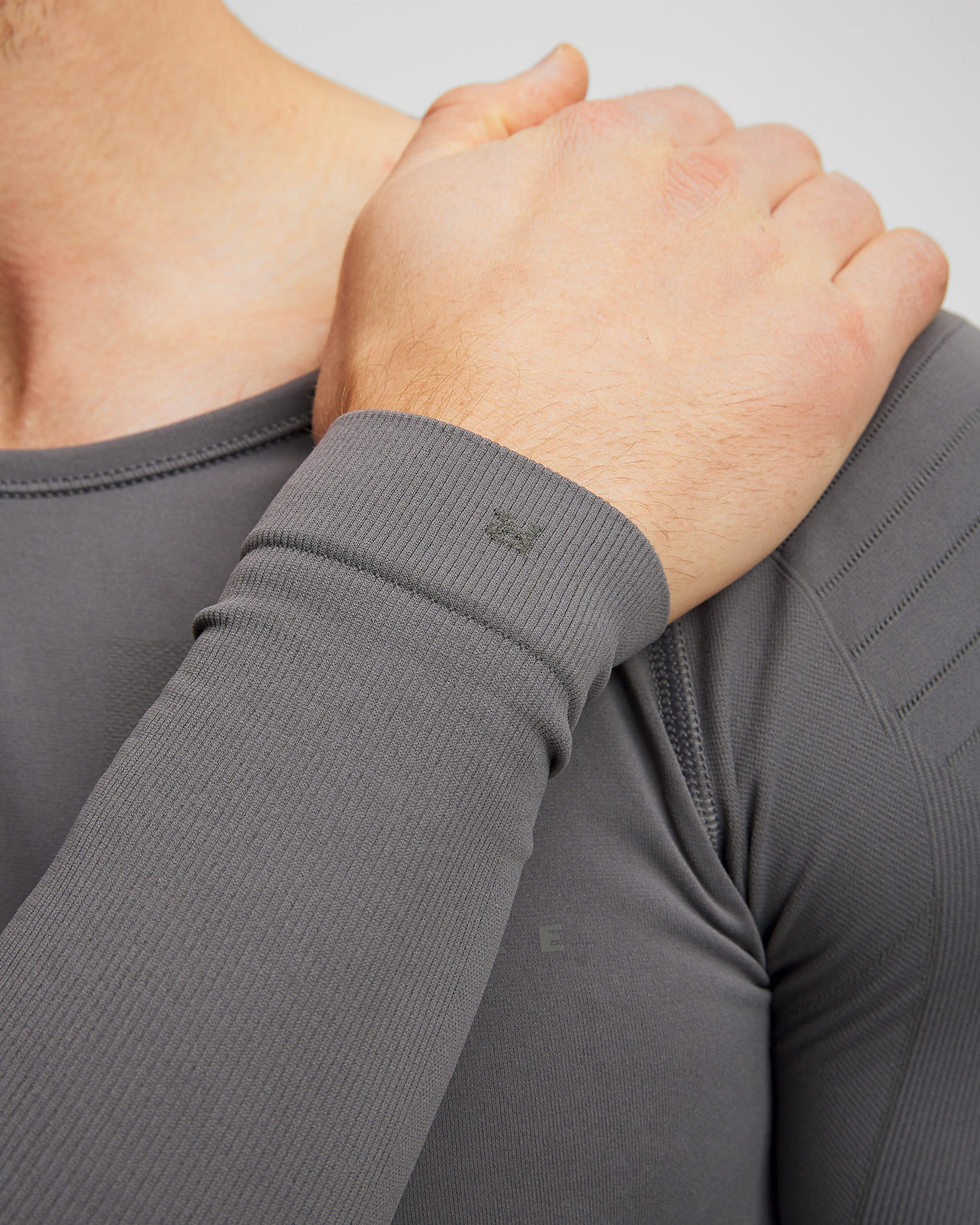 Pánske termoaktívne tričko s dlhým rukávom Falke Warm