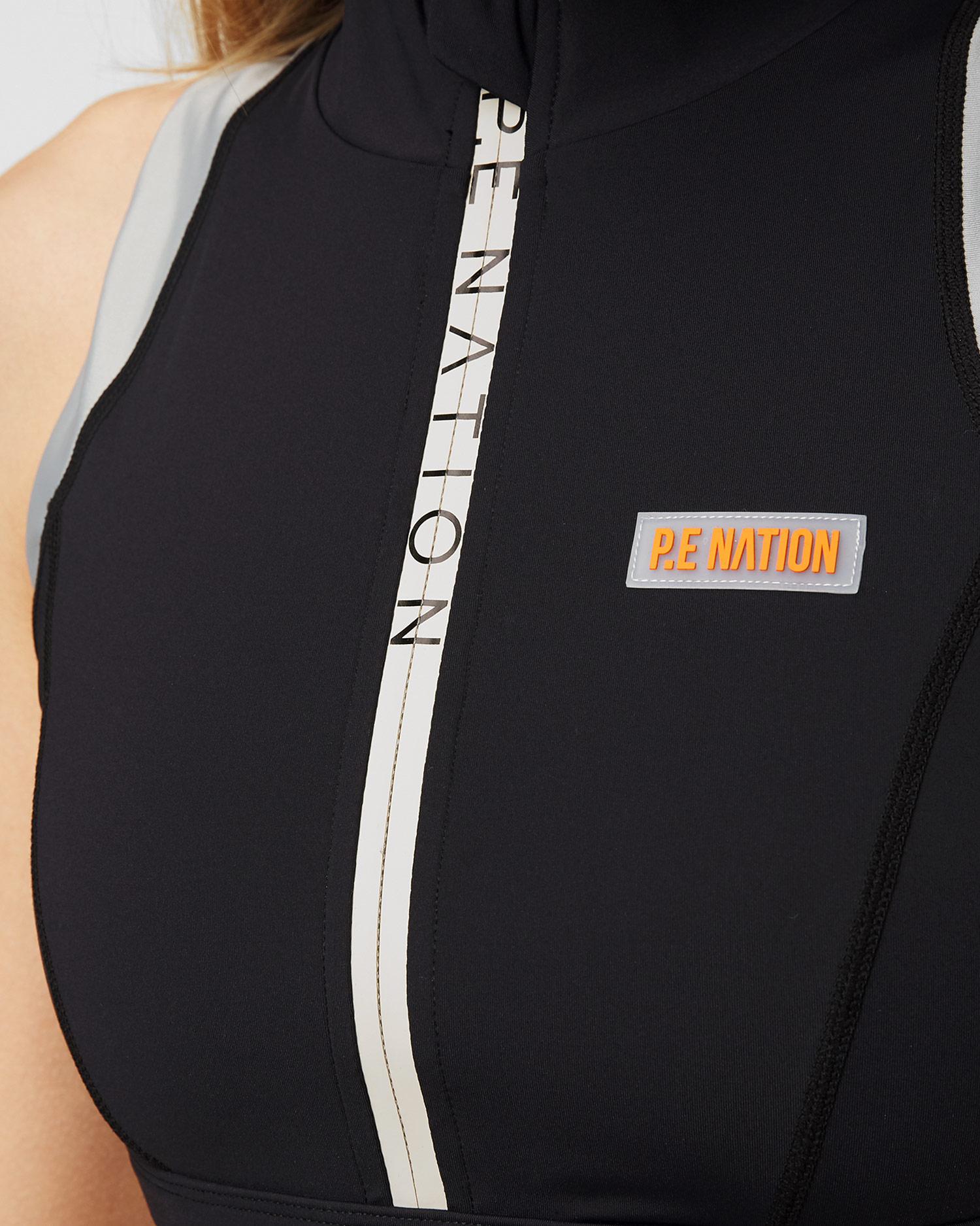 Top P.E NATION ROTATION SPORTS BRA