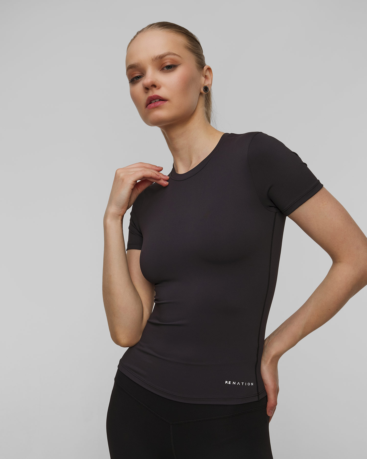 Czarny top damski Pe Nation Foundation Ss Tee