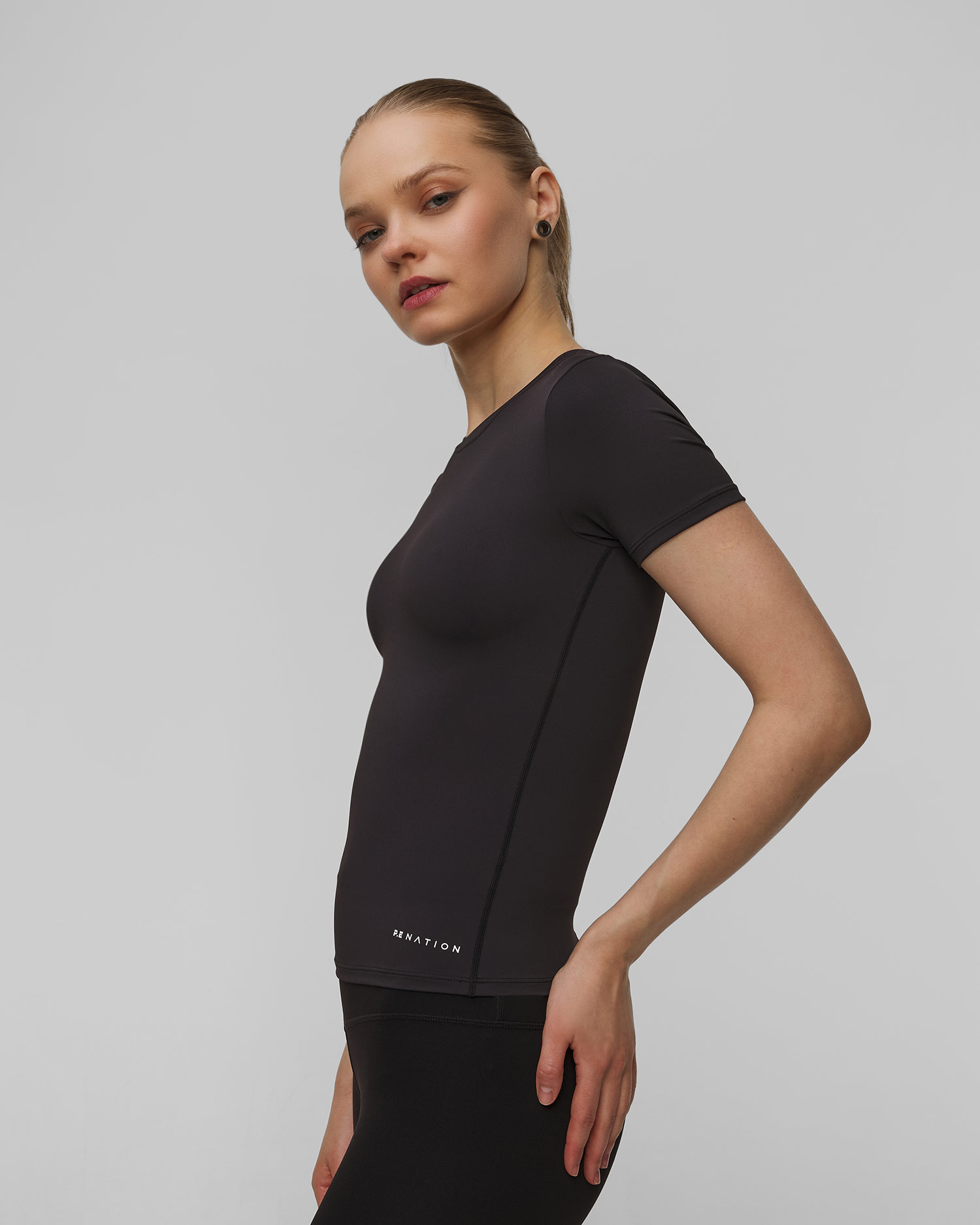Pe Nation Foundation Ss Tee Damentop in Schwarz