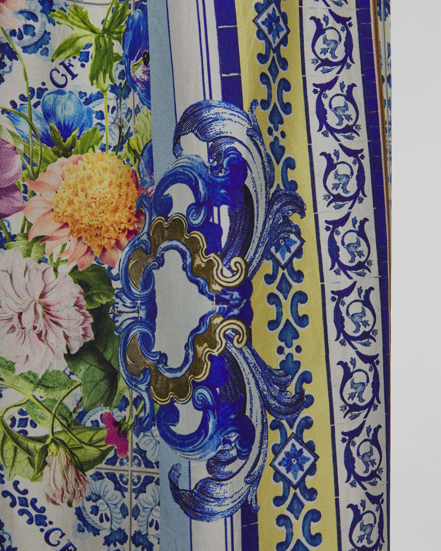 Dámske hodvábne nohavice Camilla Straight Leg Pant