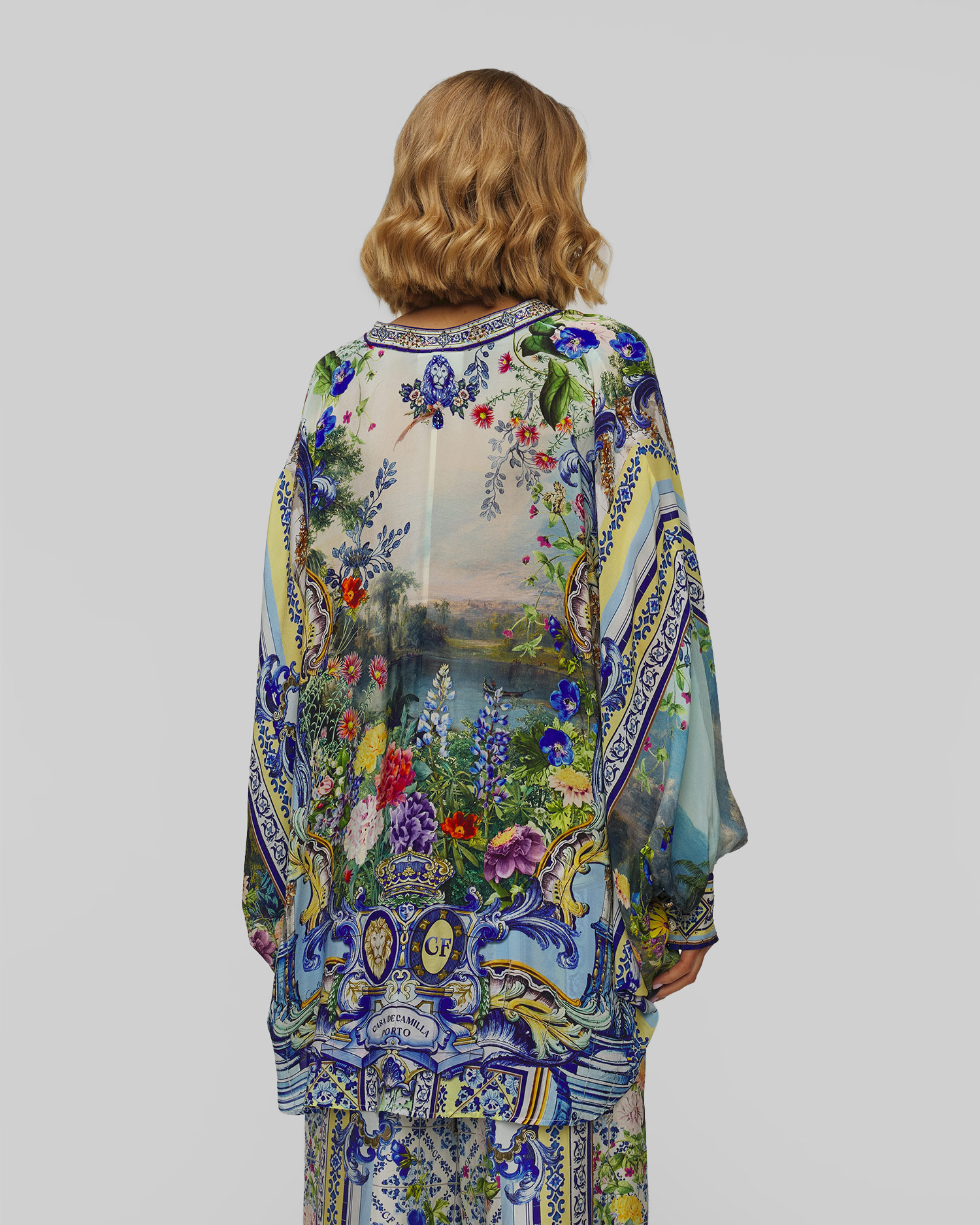 Dámska hodvábna blúzka Camilla Batwing Sleeve