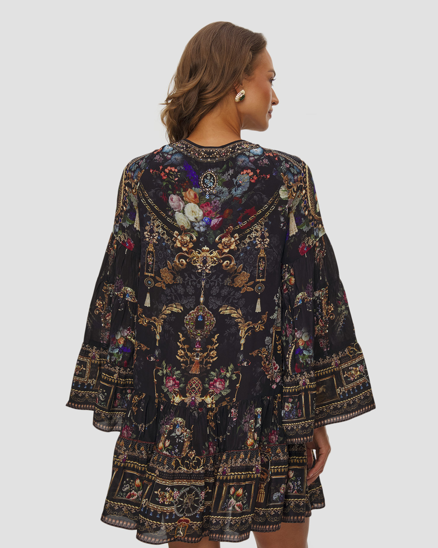 Abito in seta da donna Camilla