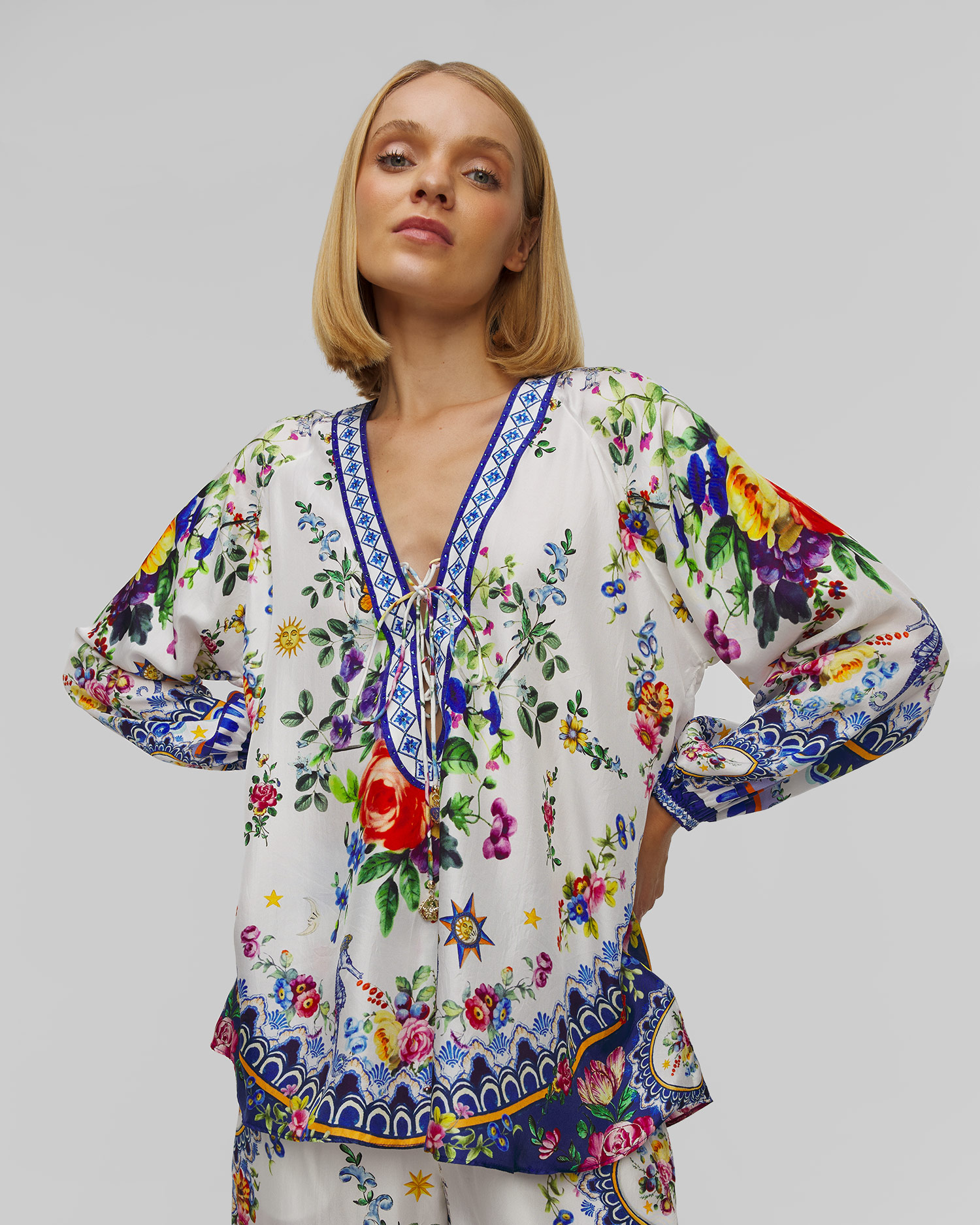 Cămașă de mătase pentru femei Camilla Tiles Darls