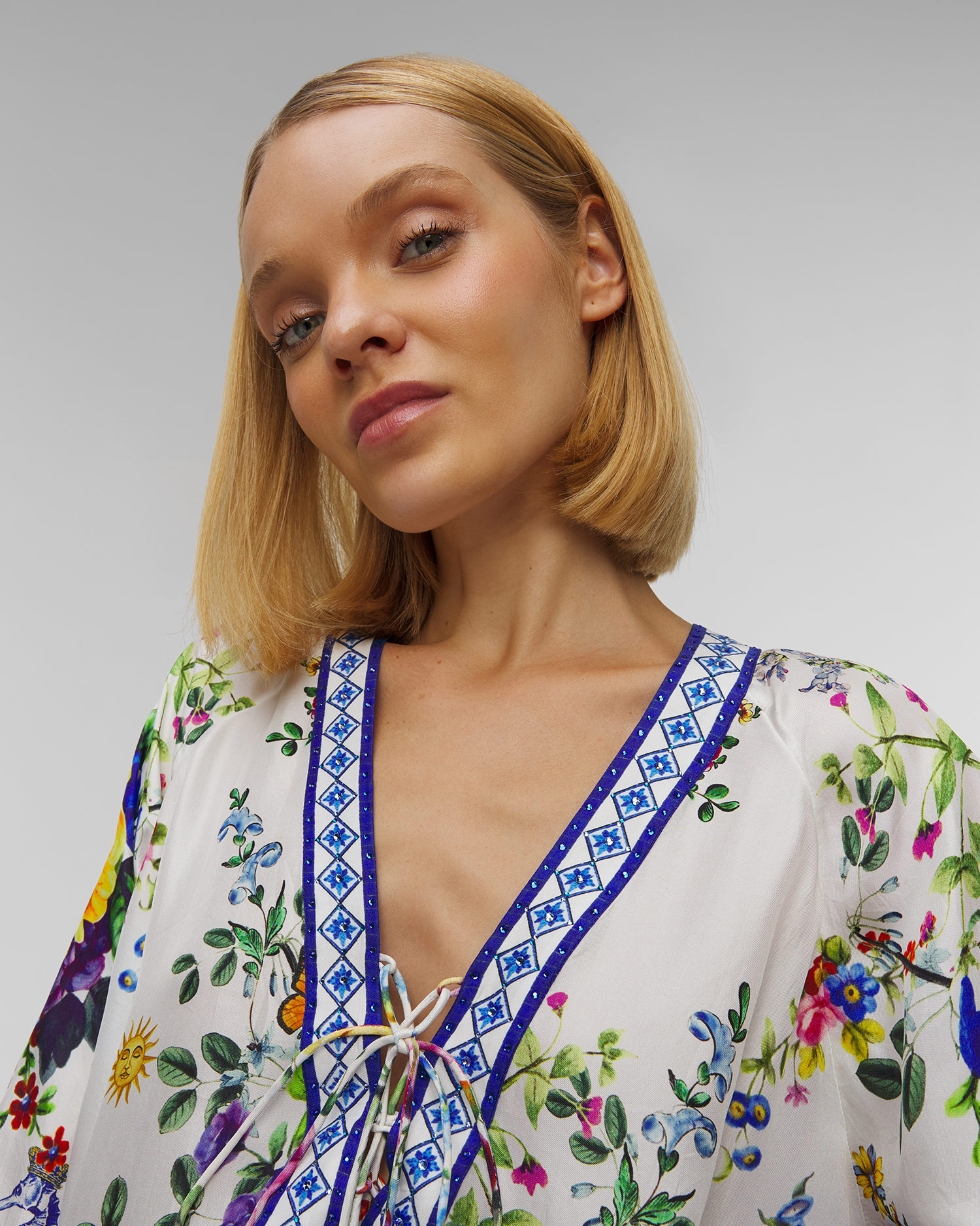 Cămașă de mătase pentru femei Camilla Tiles Darls