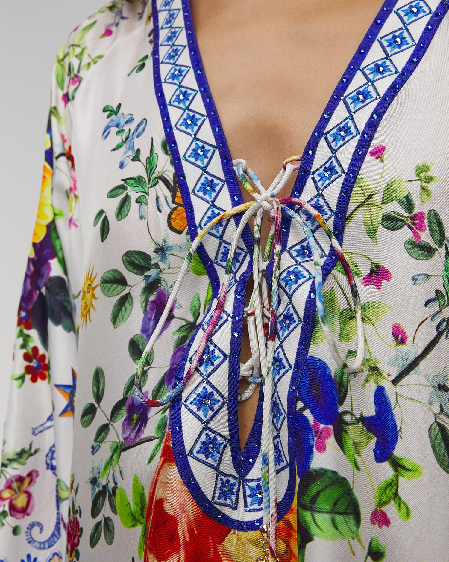 Cămașă de mătase pentru femei Camilla Tiles Darls