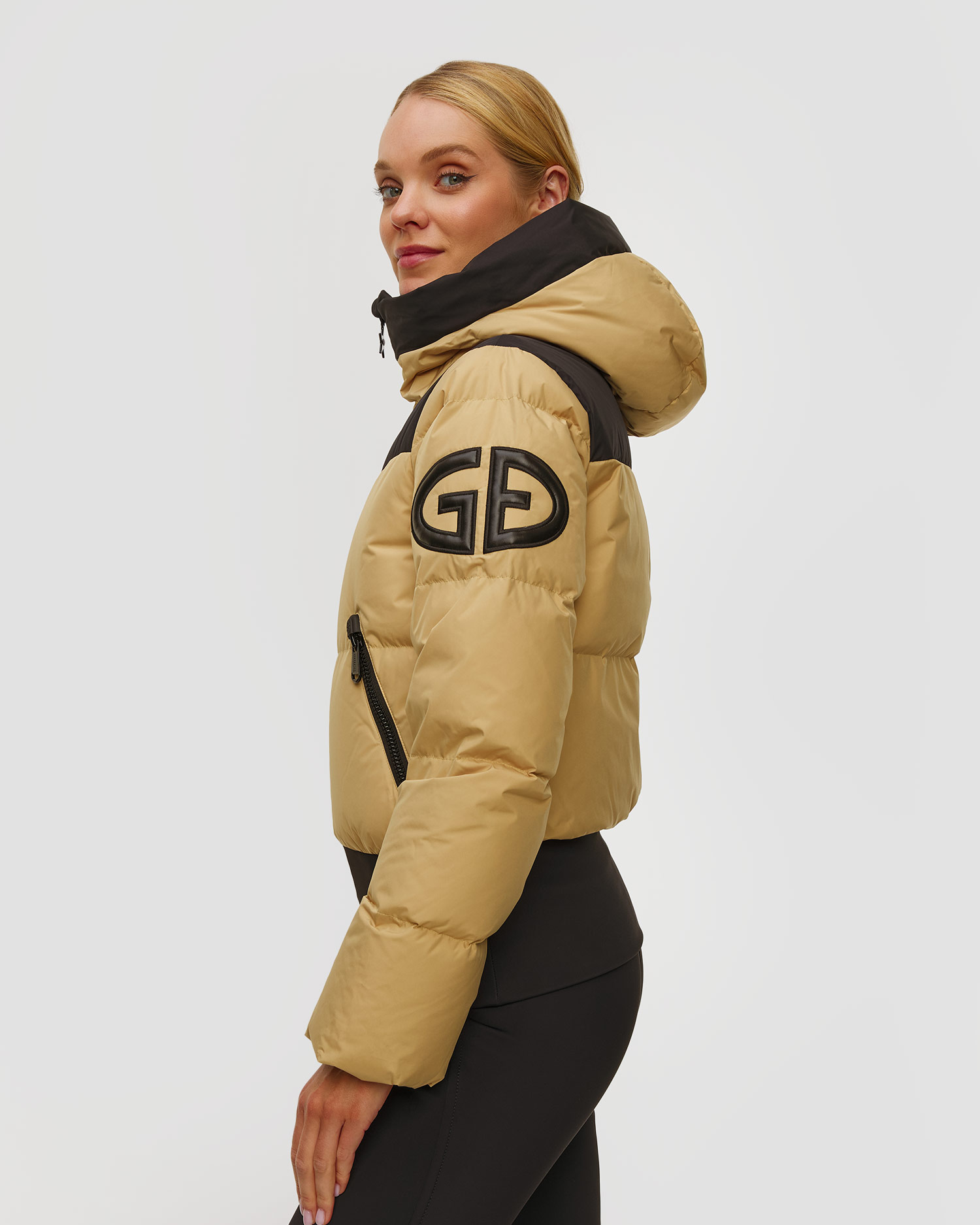 Women's beige ski jacket Beżowa Goldbergh Village
